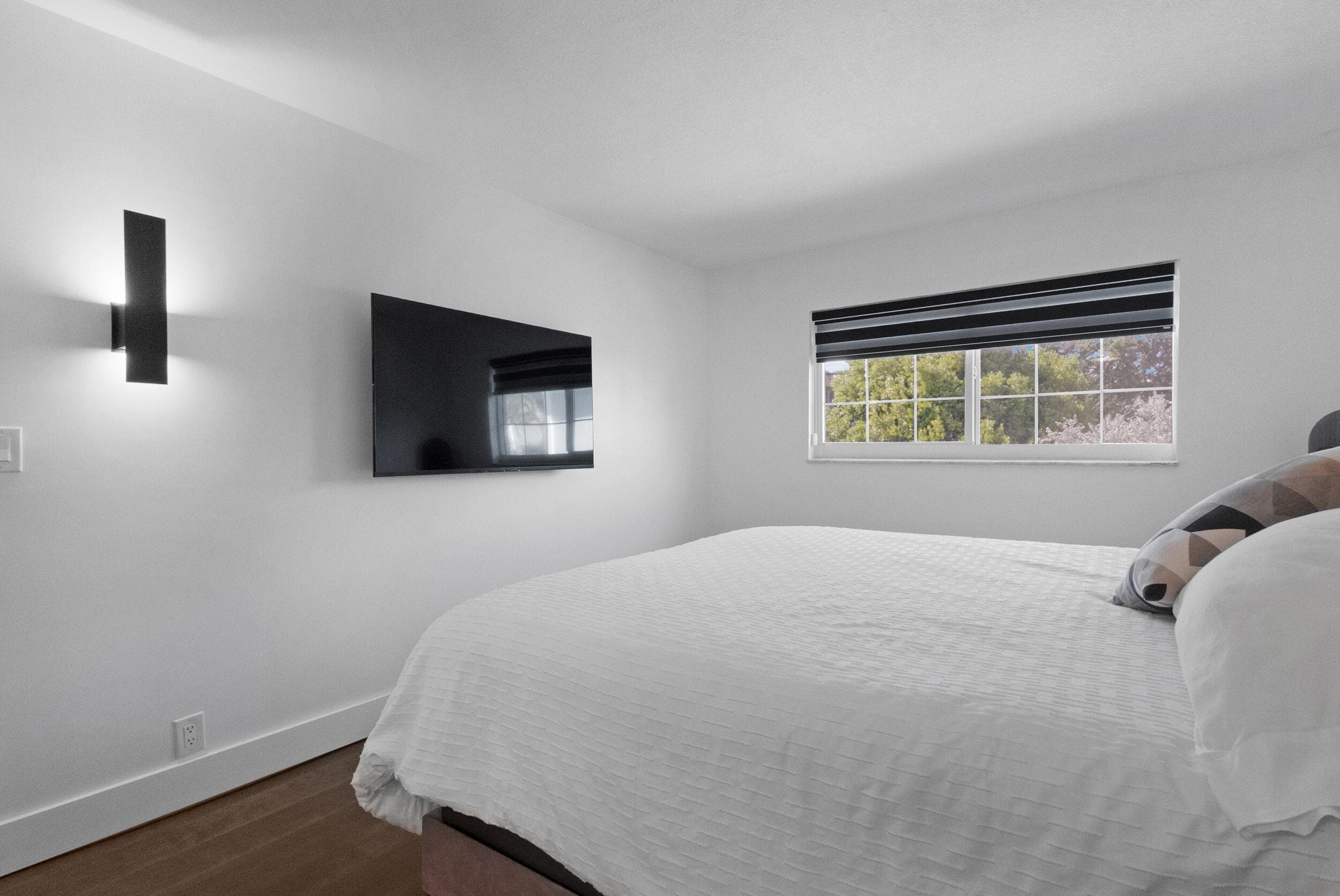 3004 NE 5th Terrace NE Apt 210c, Fort Lauderdale, FL 33334 — photo 16 of 35