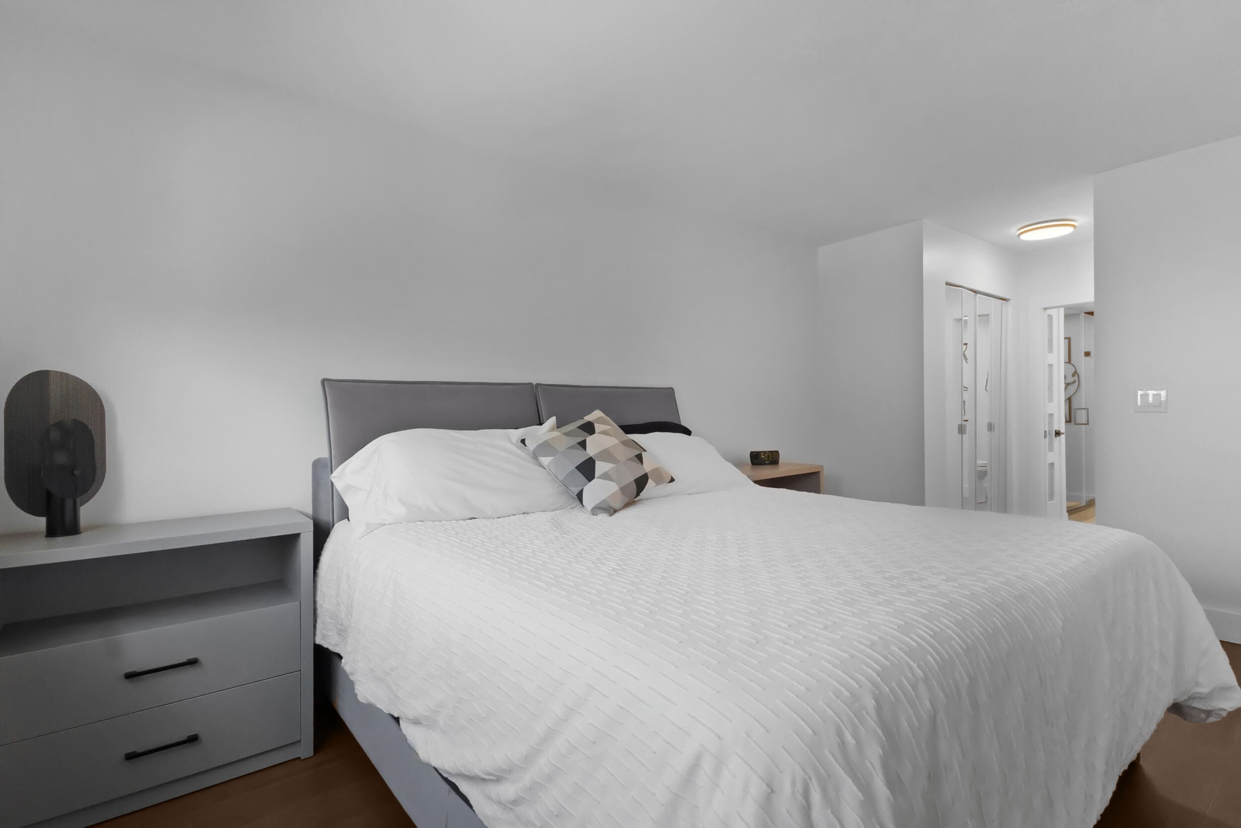 3004 NE 5th Terrace NE Apt 210c, Fort Lauderdale, FL 33334 — photo 17 of 35