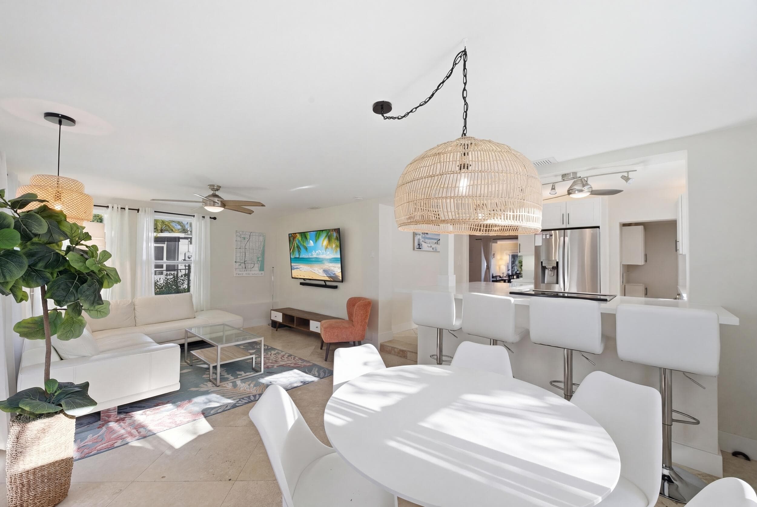 1015 SW 20th Street, Fort Lauderdale, FL 33315 — photo 8 of 32