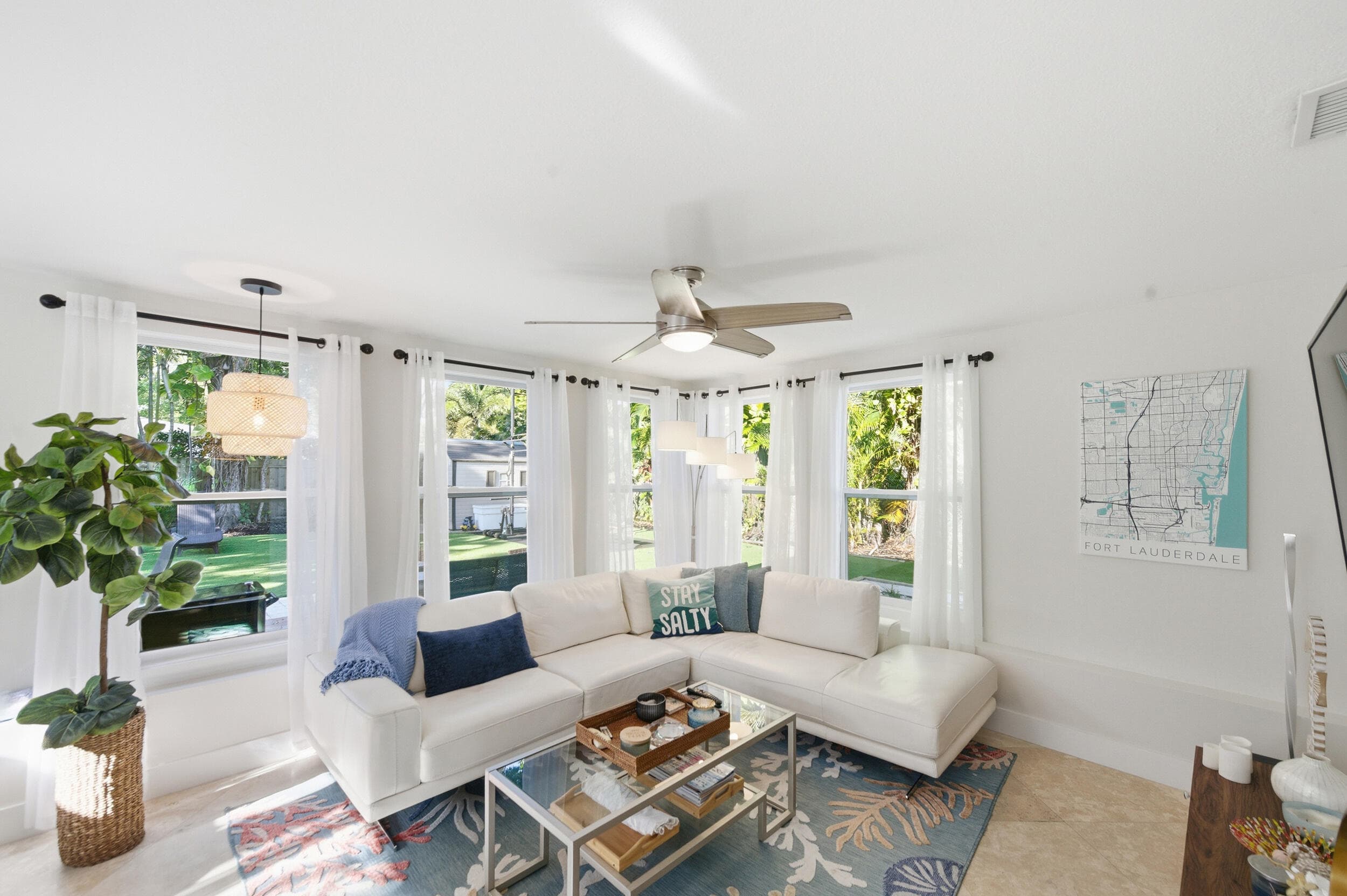 1015 SW 20th Street, Fort Lauderdale, FL 33315 — photo 7 of 32