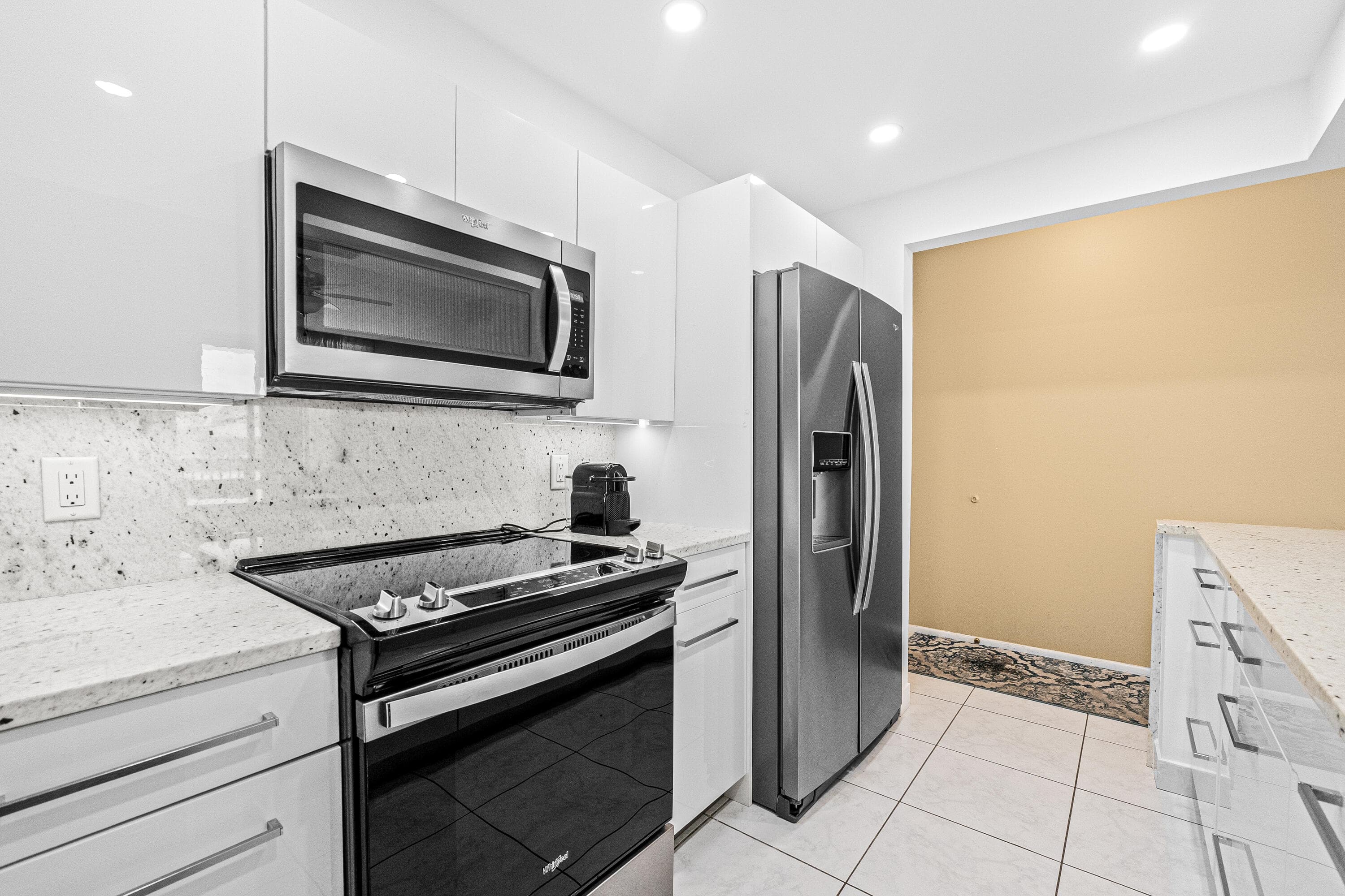 525 N Ocean Boulevard 616, Pompano Beach, FL 33062 — photo 12 of 25