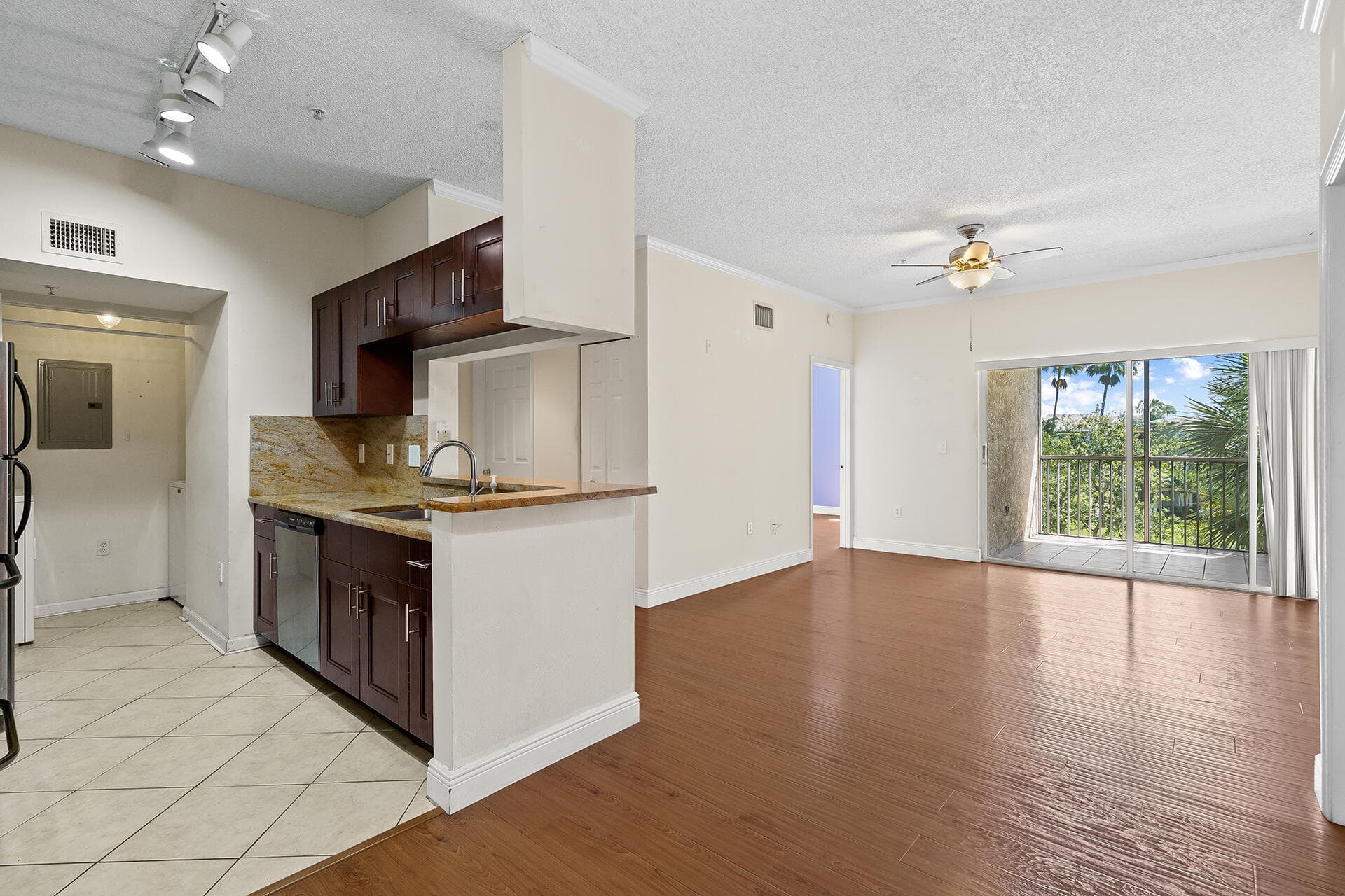11661 W Atlantic Boulevard 1034, Coral Springs, FL 33071 — photo 1 of 20