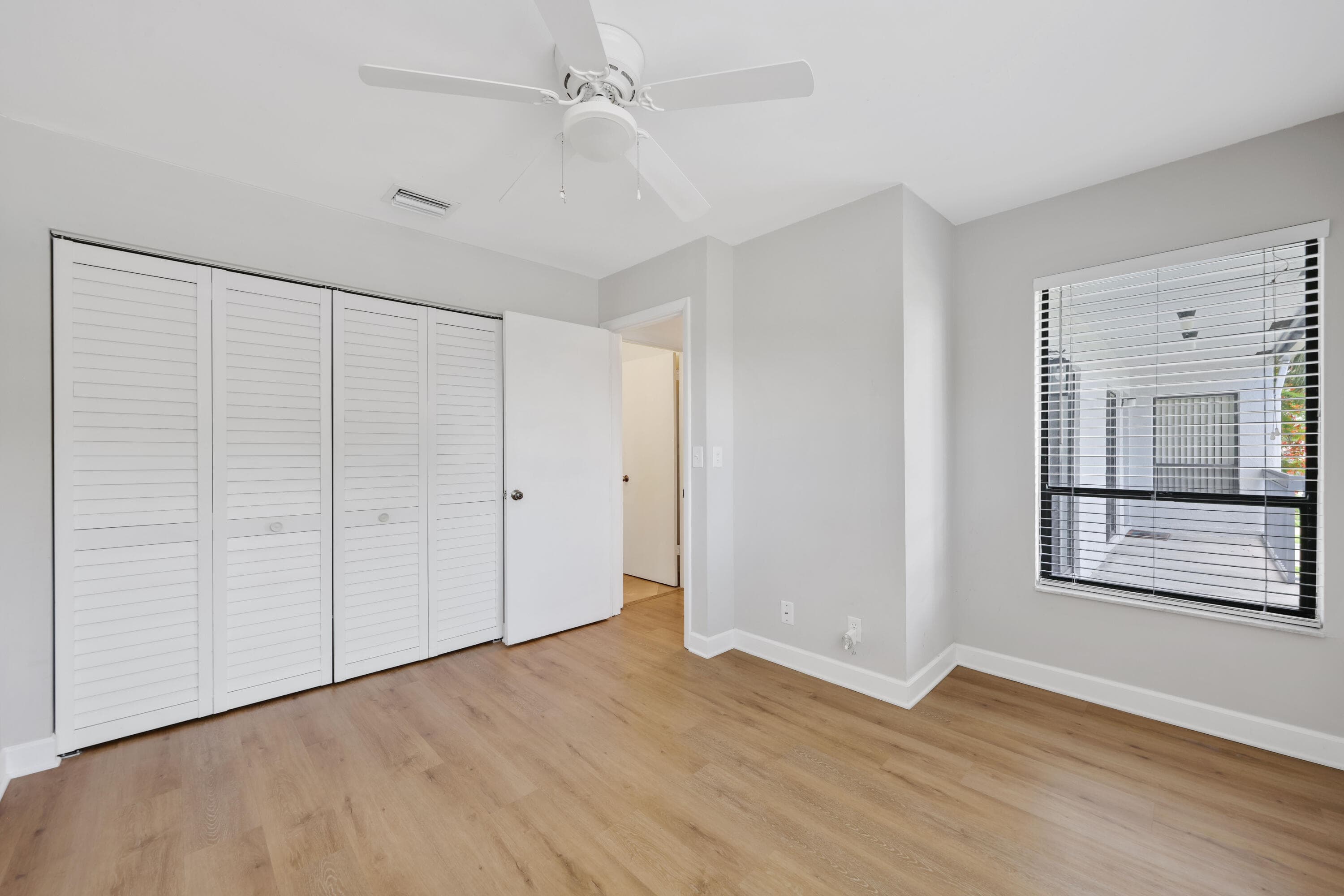 3275 Frederick Boulevard 17, Delray Beach, FL 33483 — photo 9 of 31