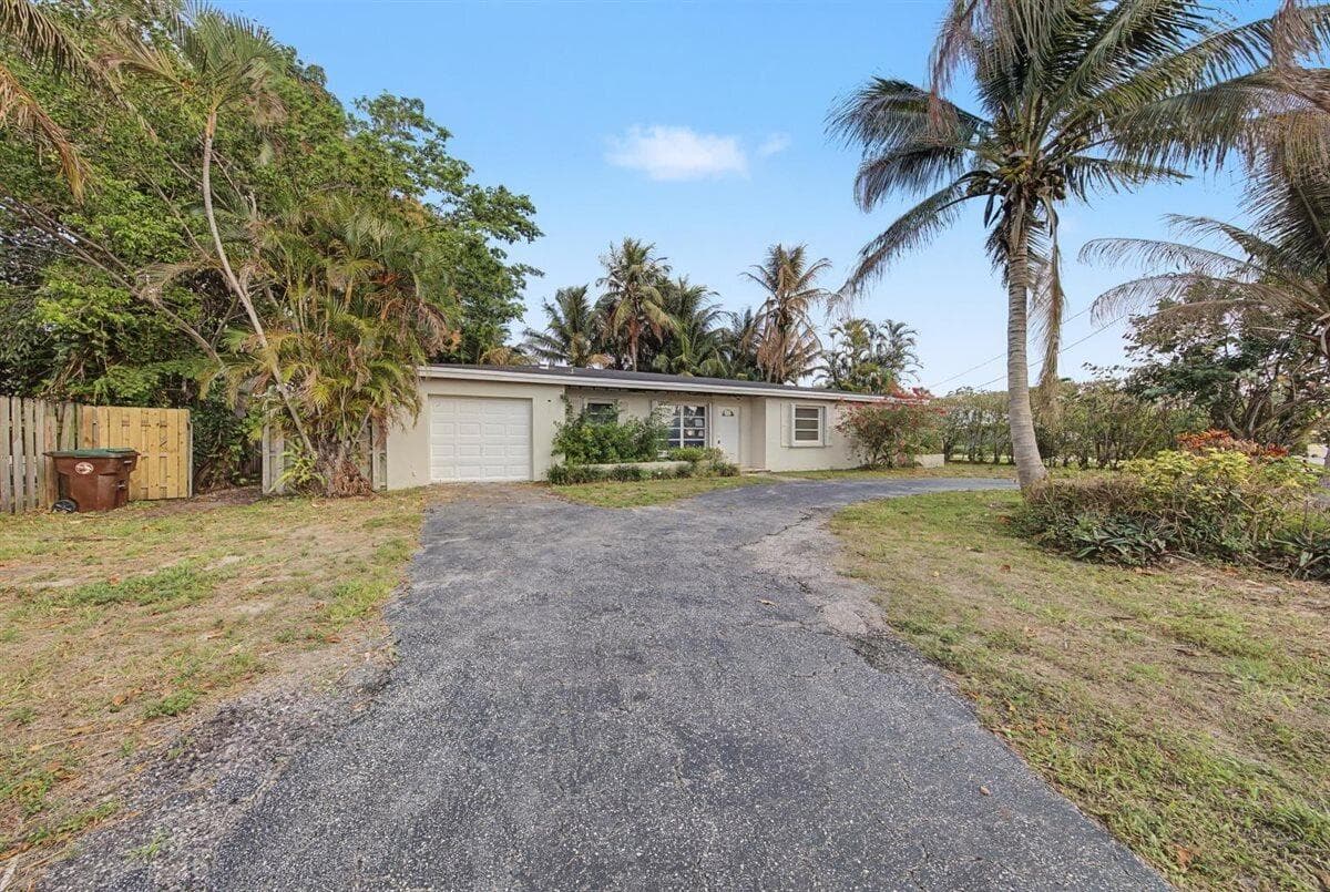7730 W Lake Drive, Lake Clarke Shores, FL 33406 — photo 2 of 58