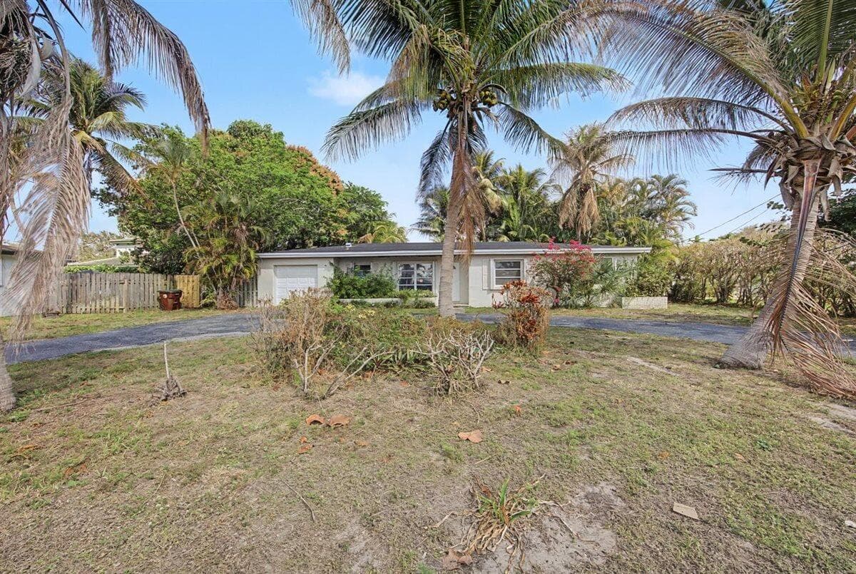 7730 W Lake Drive, Lake Clarke Shores, FL 33406 — photo 3 of 58