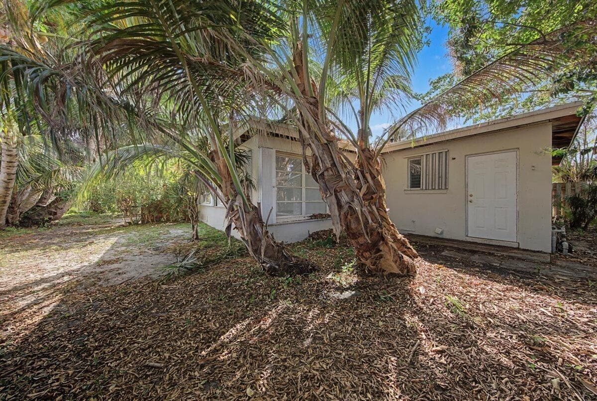 7730 W Lake Drive, Lake Clarke Shores, FL 33406 — photo 44 of 58