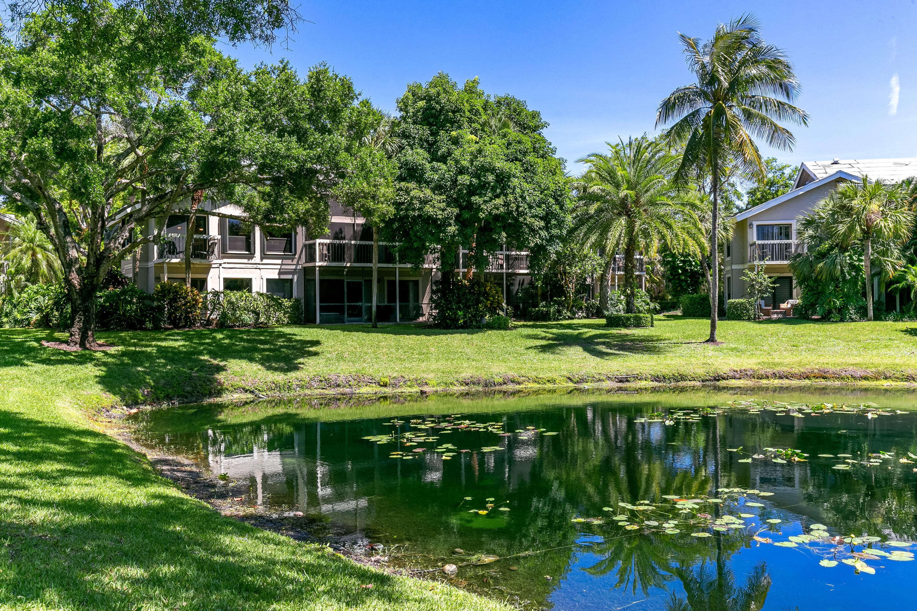 11863 Wimbledon Circle 527, Wellington, FL 33414 — photo 15 of 22