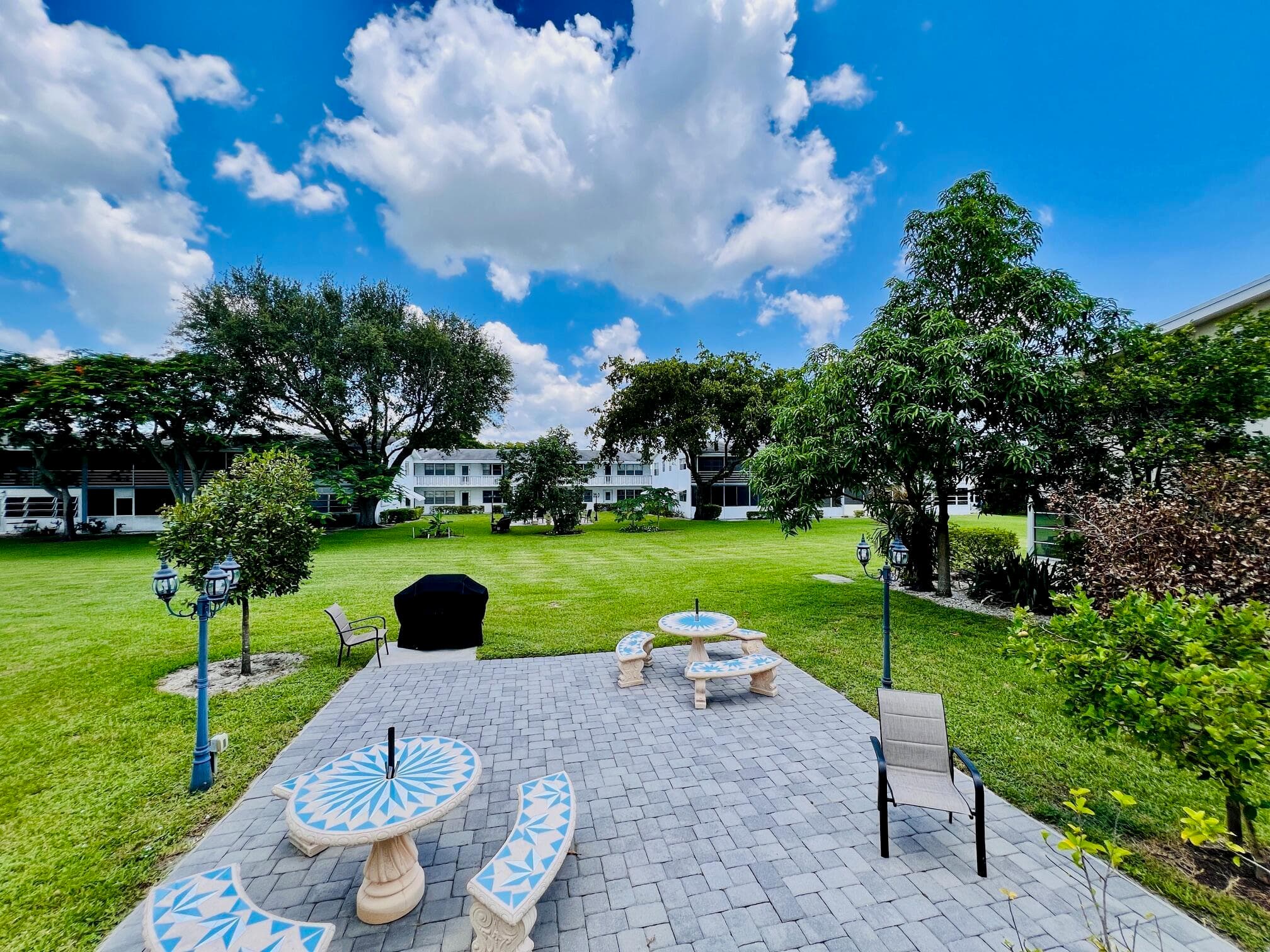 126 Andover E, West Palm Beach, FL 33417 — photo 11 of 17