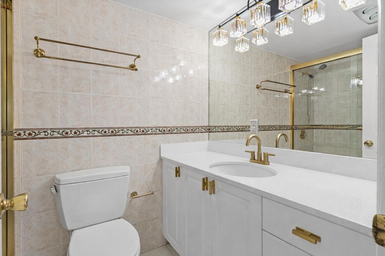 1084 Harwood F 1084, Deerfield Beach, FL 33442 — photo 7 of 54