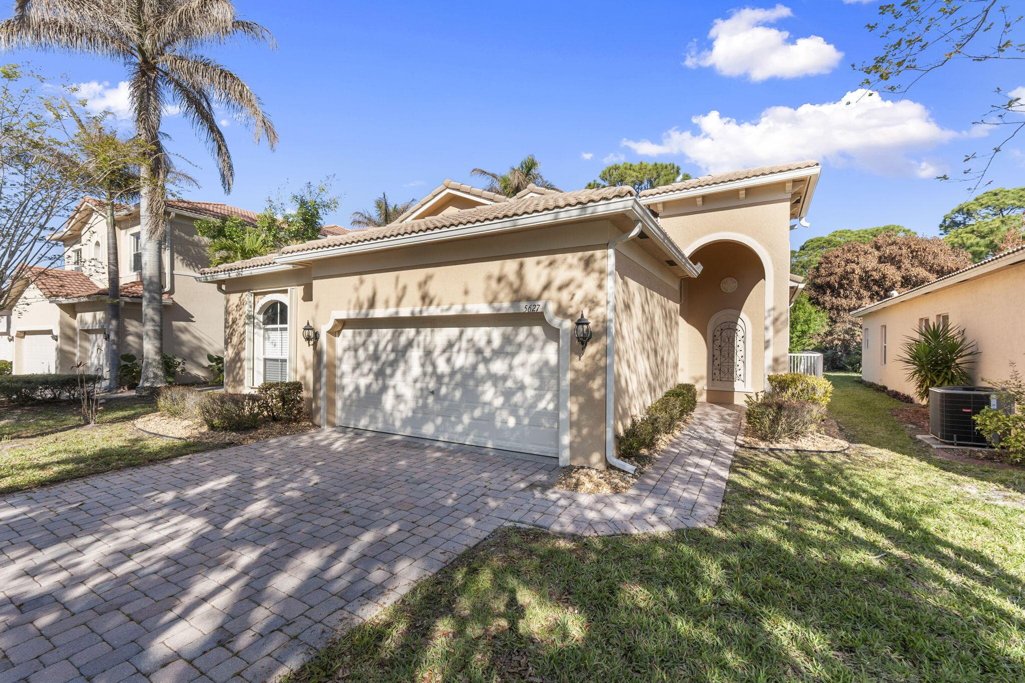 5627 Sunberry Circle, Fort Pierce, FL 34951 — photo 3 of 35