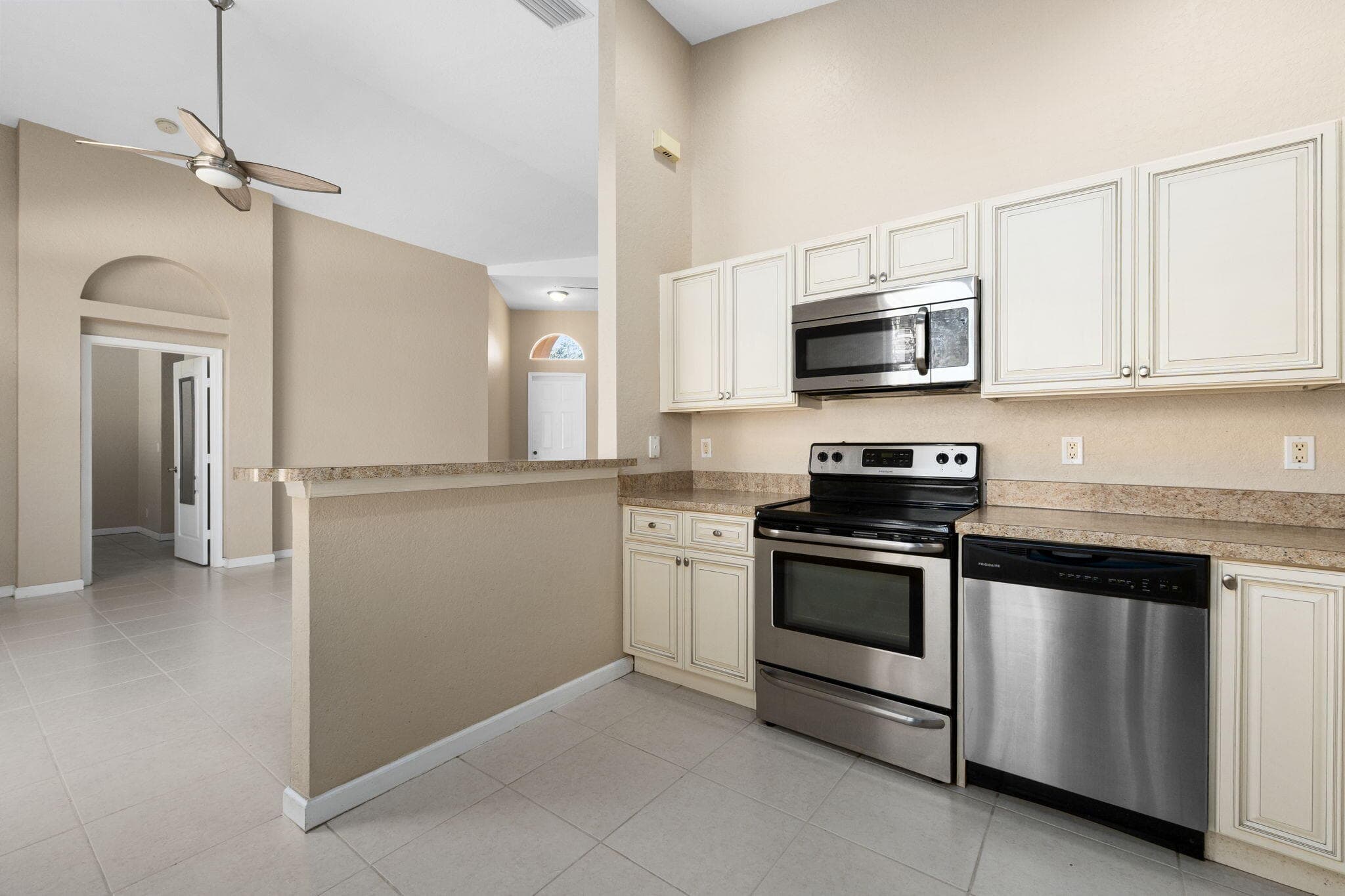 5627 Sunberry Circle, Fort Pierce, FL 34951 — photo 5 of 35