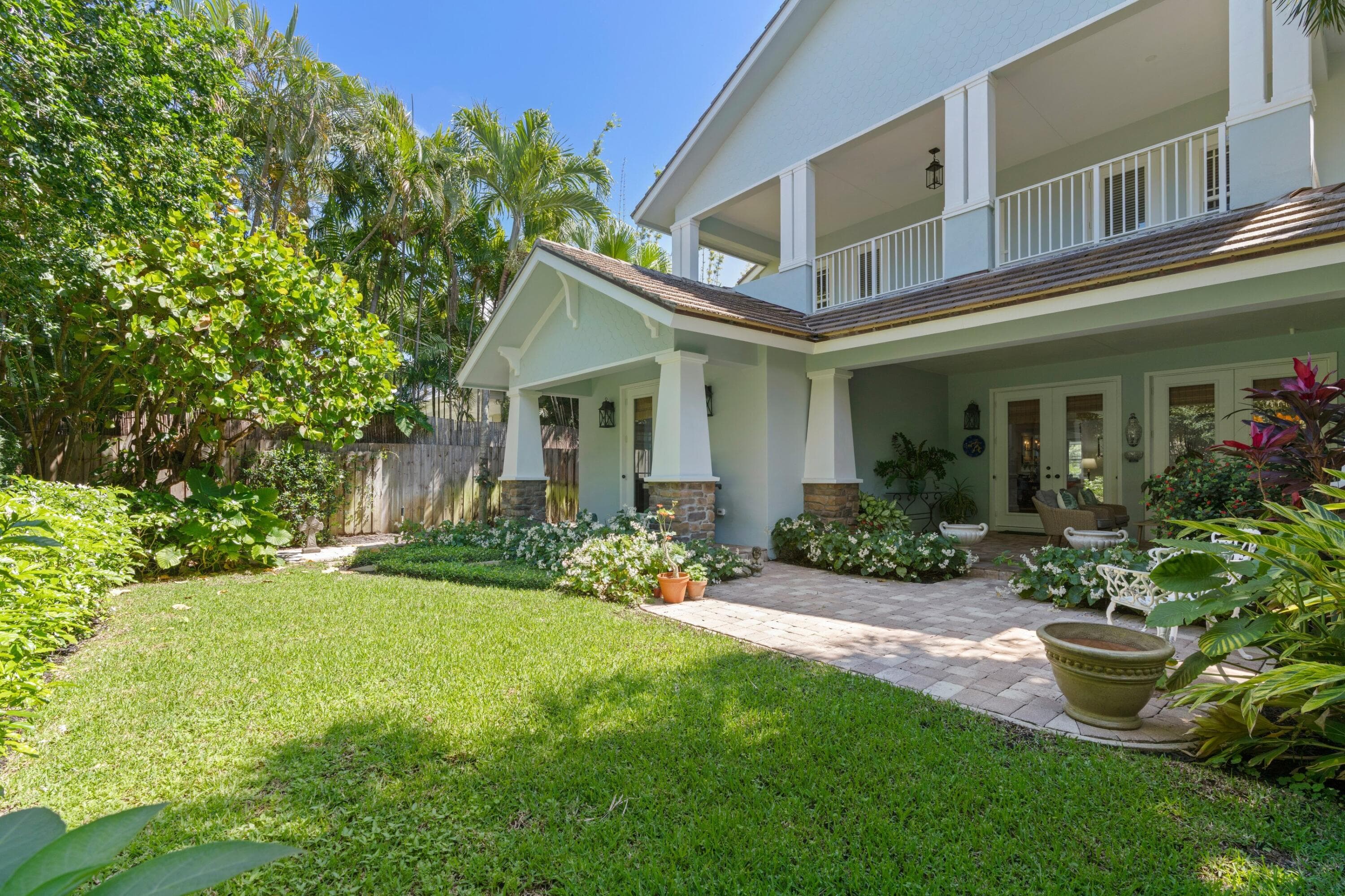 137 Cortez Road, West Palm Beach, FL 33405 — photo 11 of 23