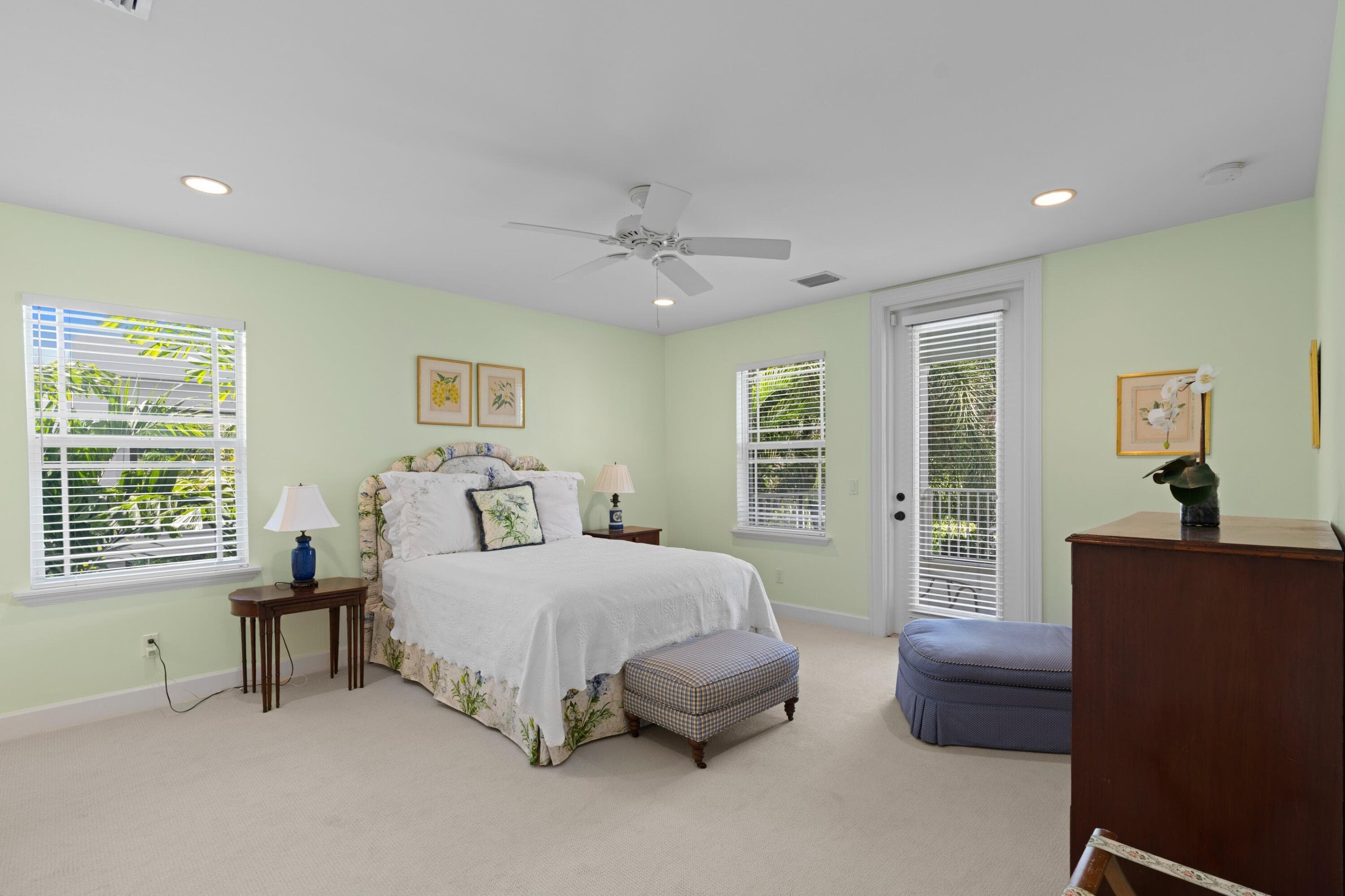 137 Cortez Road, West Palm Beach, FL 33405 — photo 14 of 23