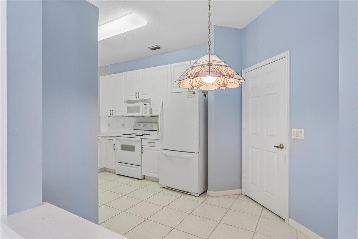 870 NW Sorrento Lane, Port St. Lucie, FL 34986 — photo 17 of 30