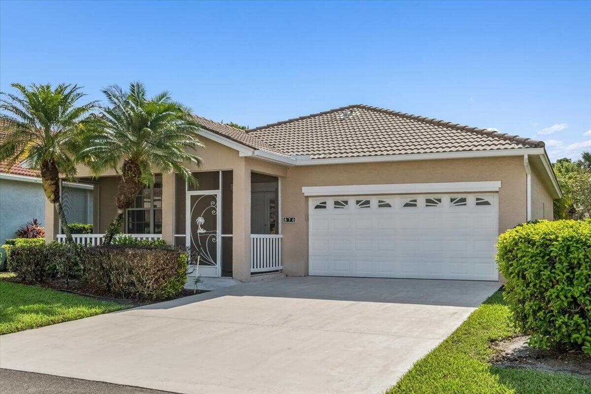 870 NW Sorrento Lane, Port St. Lucie, FL 34986 — photo 1 of 30