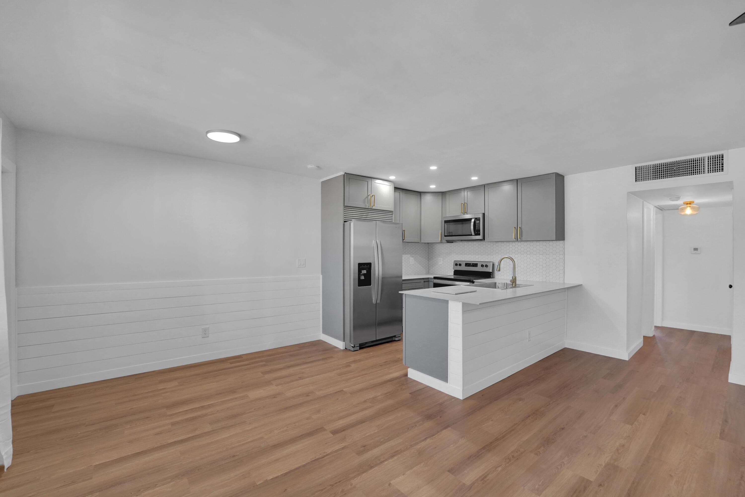 5203 NE 24th Terrace B207, Fort Lauderdale, FL 33308 — photo 12 of 31