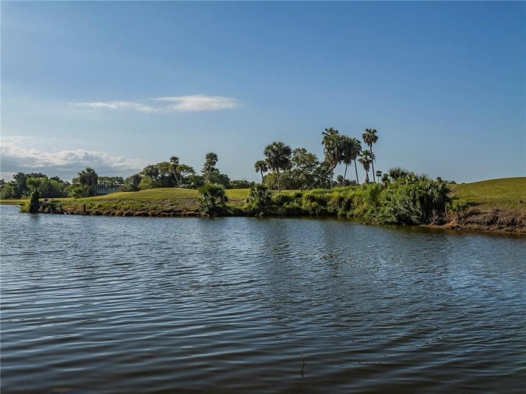 35 Vista Gardens Trail 205, Vero Beach, FL 32962 — photo 19 of 36