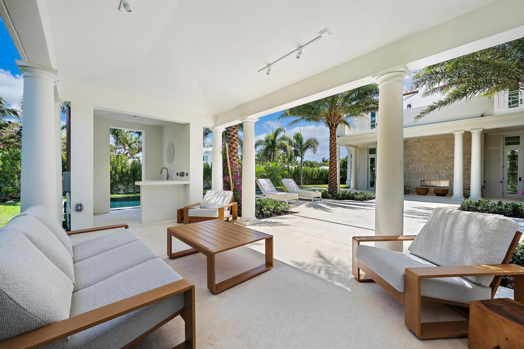 301 Plantation Road, Palm Beach, FL 33480 — photo 39 of 79