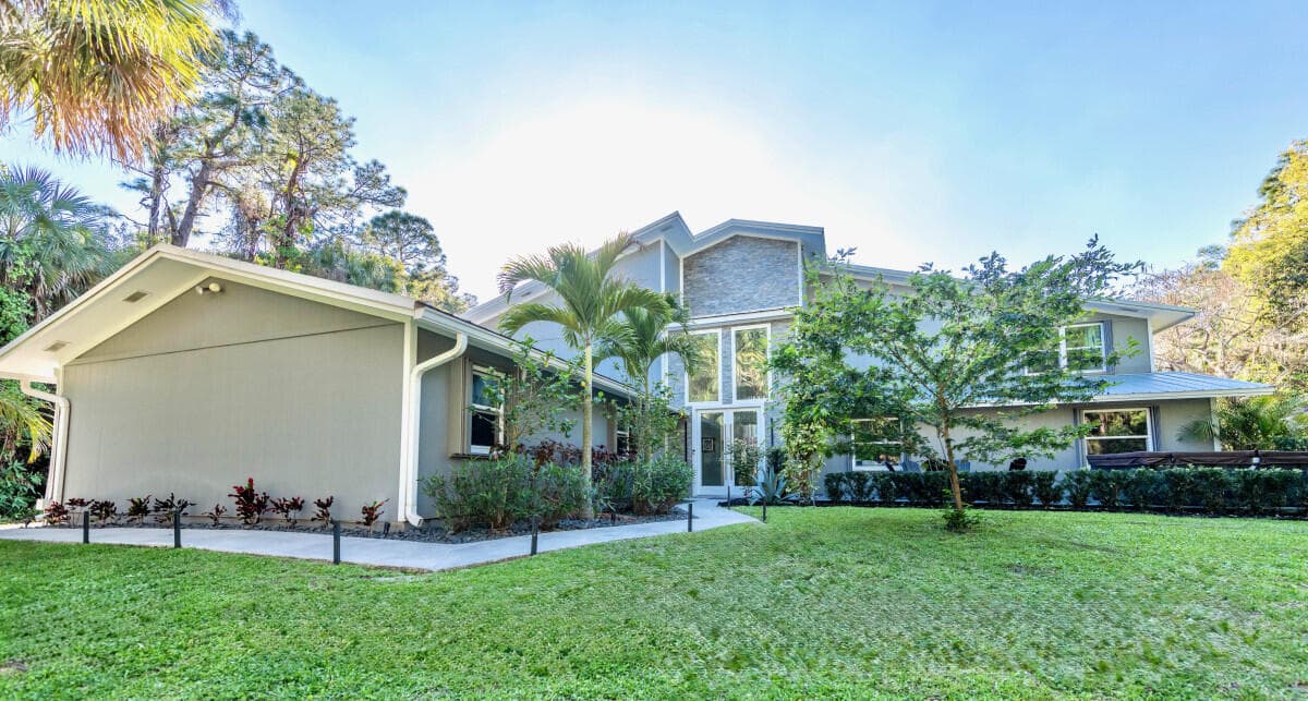16887 97th Way N, Jupiter, FL 33478 — photo 1 of 50