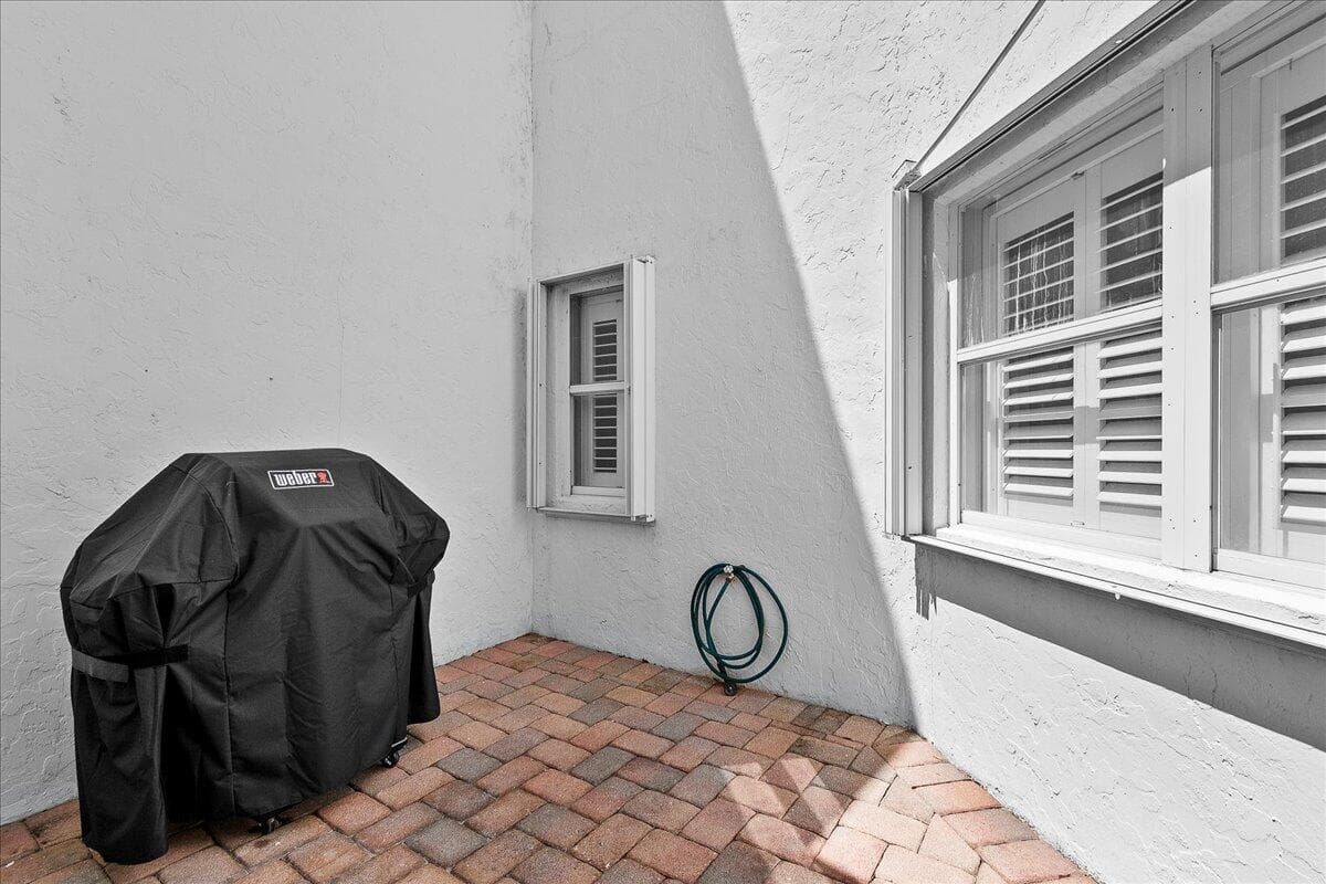 2424 SW Foxpoint Trail, Palm City, FL 34990 — photo 9 of 51