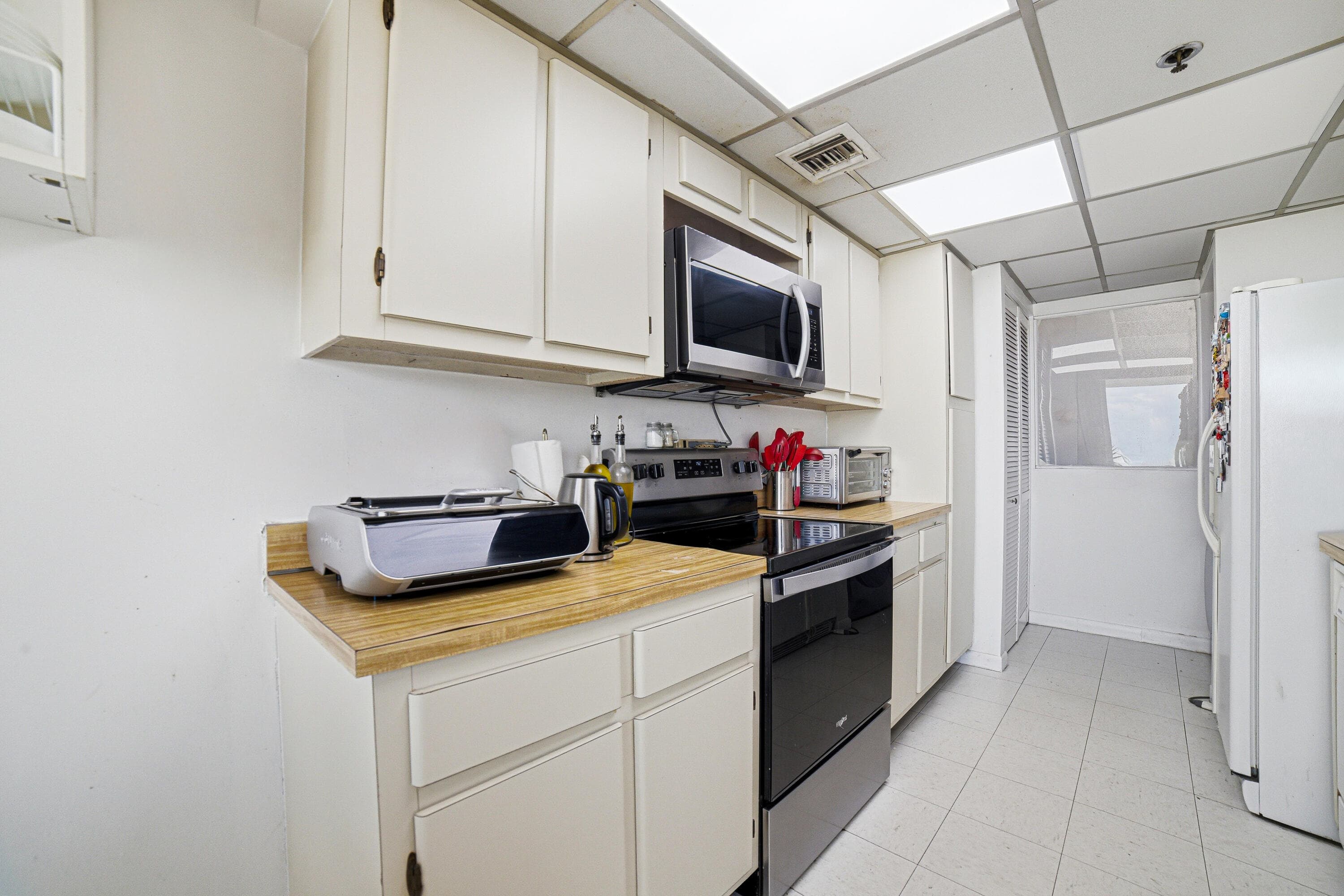 210 174th Street 1110, Sunny Isles Beach, FL 33160 — photo 14 of 39
