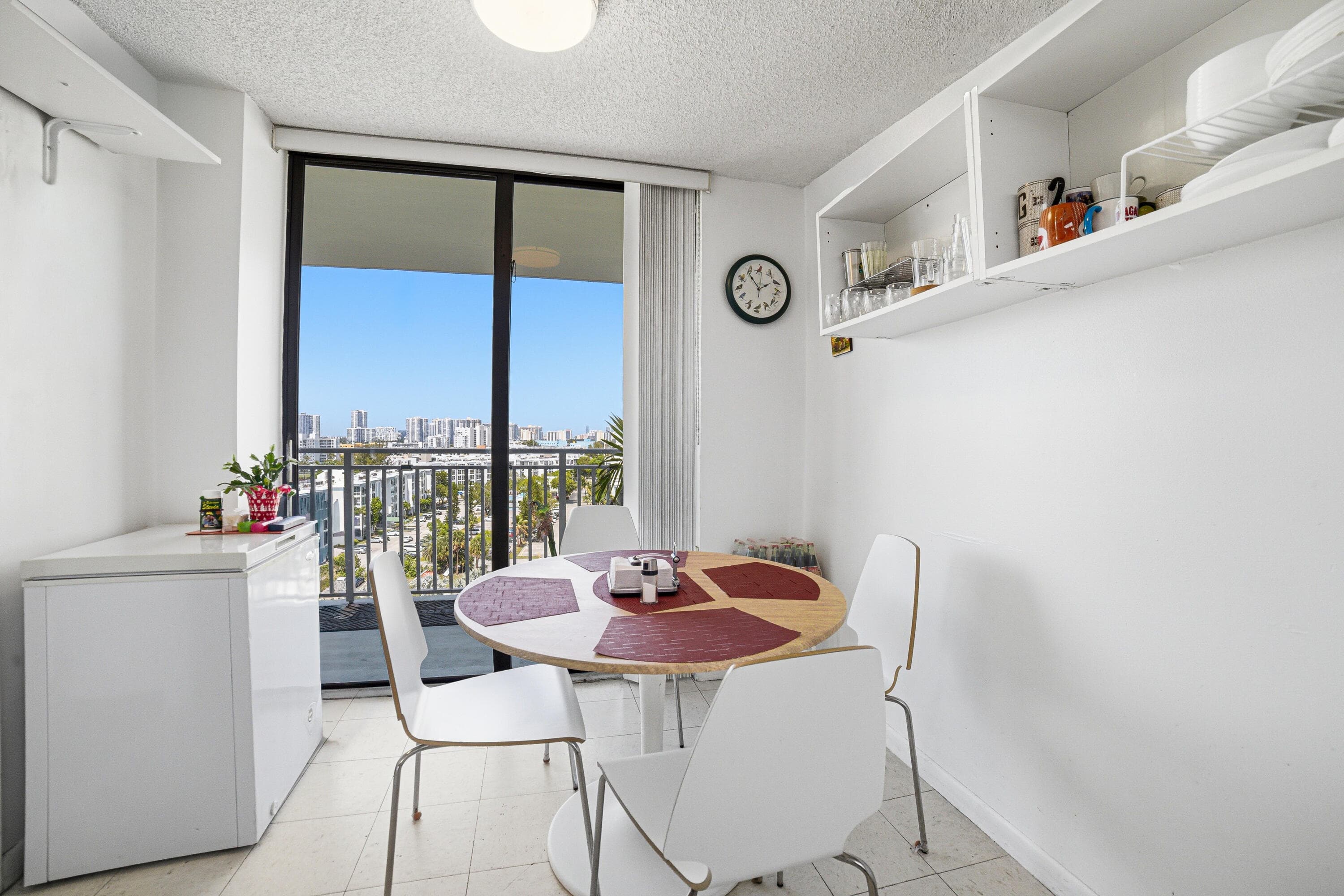 210 174th Street 1110, Sunny Isles Beach, FL 33160 — photo 16 of 39