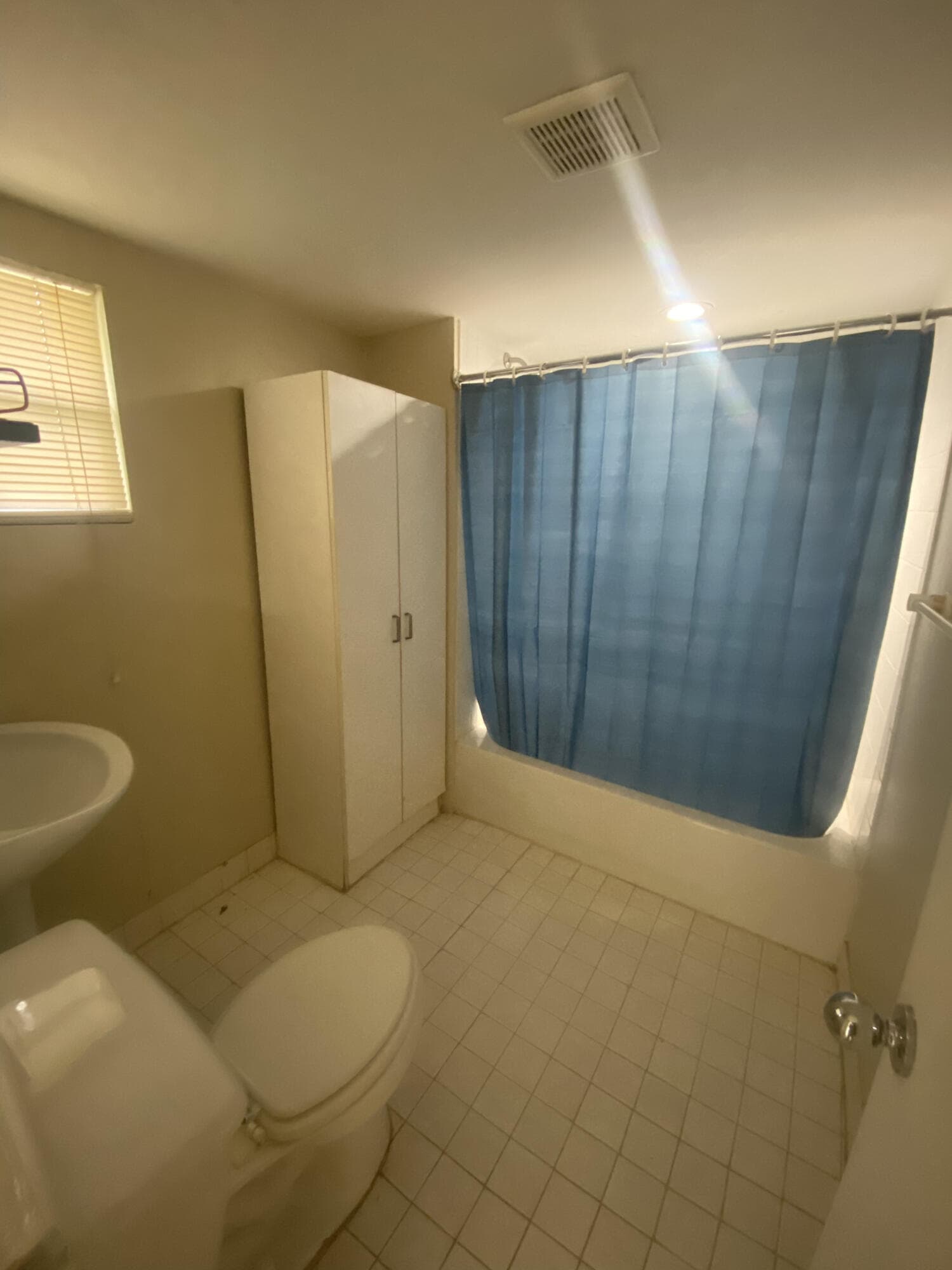 600 SW 9th Street 1-5, Fort Lauderdale, FL — photo 27 of 33