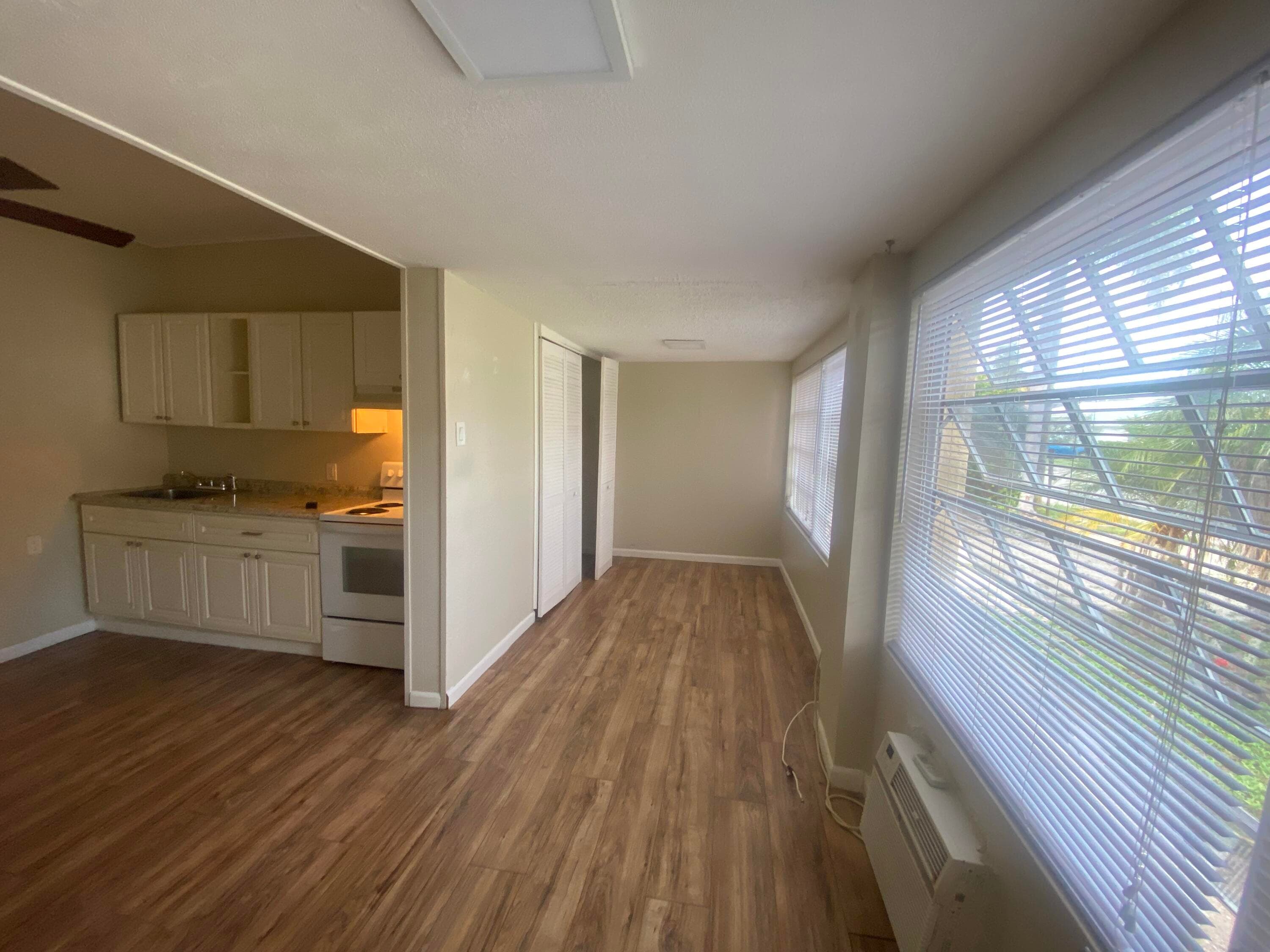 600 SW 9th Street 1-5, Fort Lauderdale, FL — photo 32 of 33