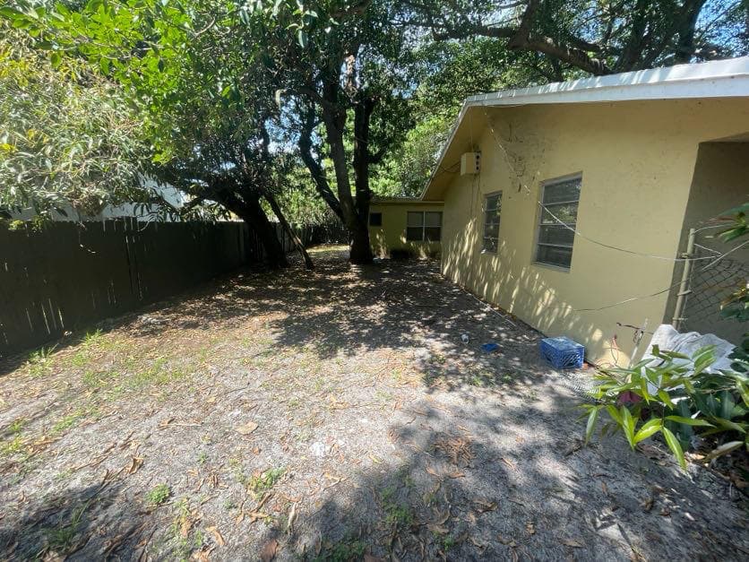 1405 NE 5th Terrace, Fort Lauderdale, FL 33304 — photo 4 of 20