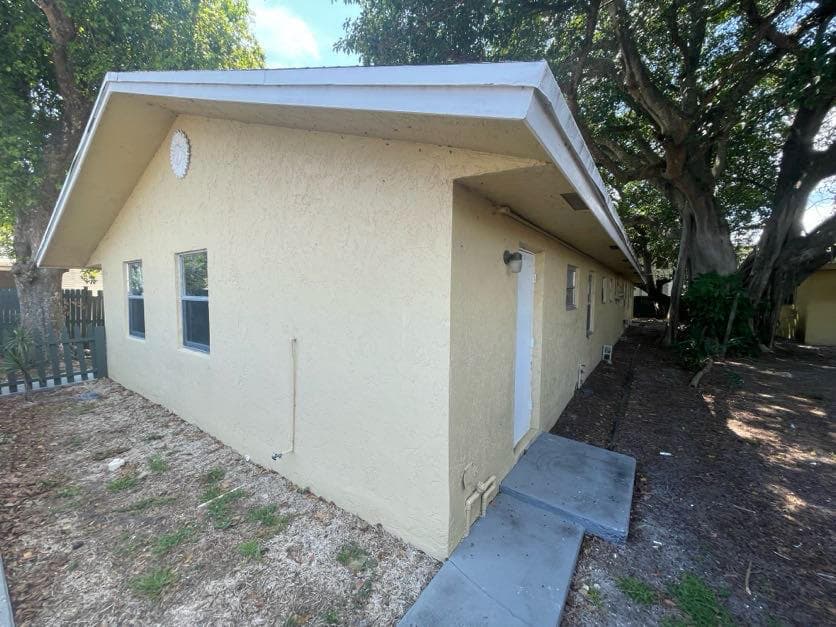 1405 NE 5th Terrace, Fort Lauderdale, FL 33304 — photo 3 of 20