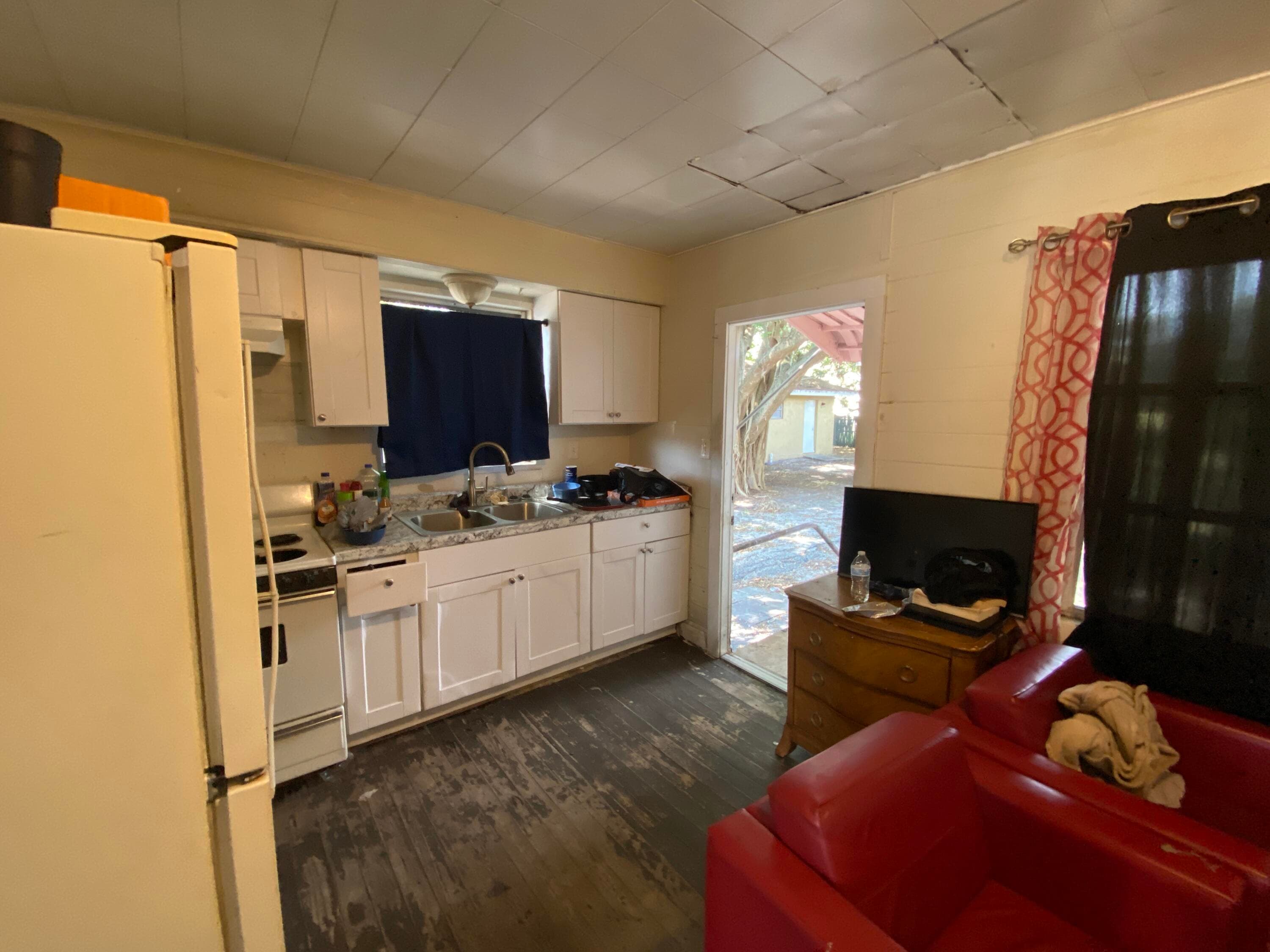 1409 NE 5th Terrace 1-2, Fort Lauderdale, FL 33304 — photo 15 of 22