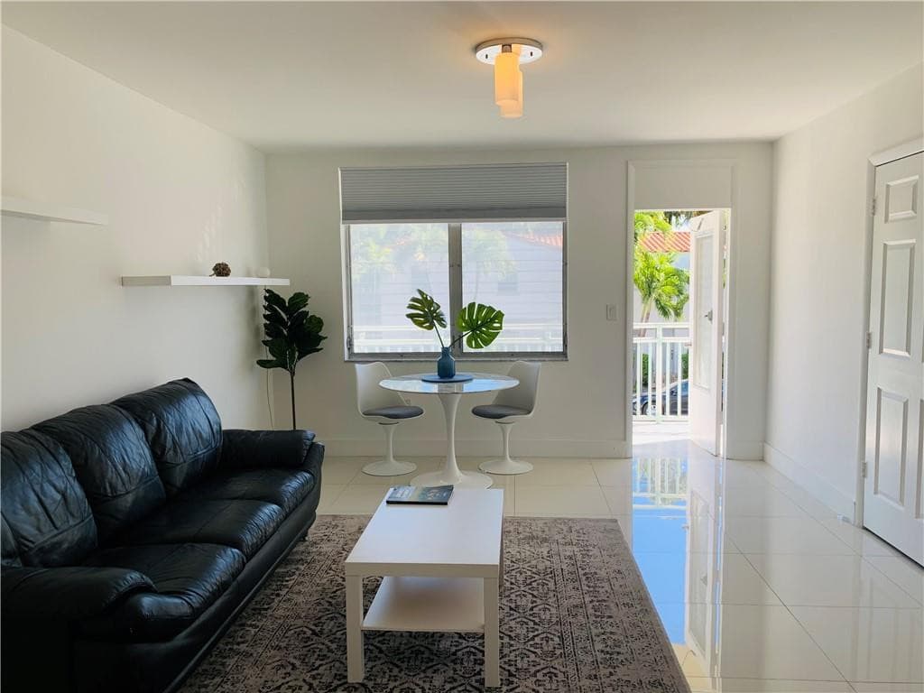 1480 Euclid Avenue 103, Miami Beach, FL 33139 — photo 1 of 24