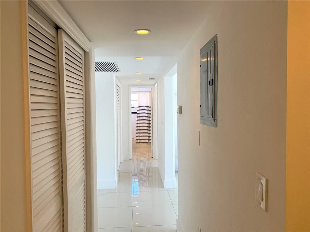1480 Euclid Avenue 103, Miami Beach, FL 33139 — photo 6 of 24