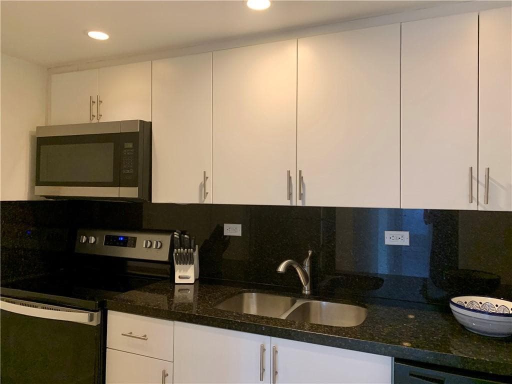 1480 Euclid Avenue 103, Miami Beach, FL 33139 — photo 13 of 24