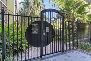 5300 NE 24th Terrace 218c, Fort Lauderdale, FL 33308 — photo 4 of 32