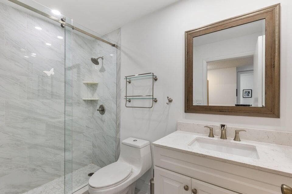 15449 Lakes Of Delray Boulevard 207, Delray Beach, FL 33484 — photo 10 of 20