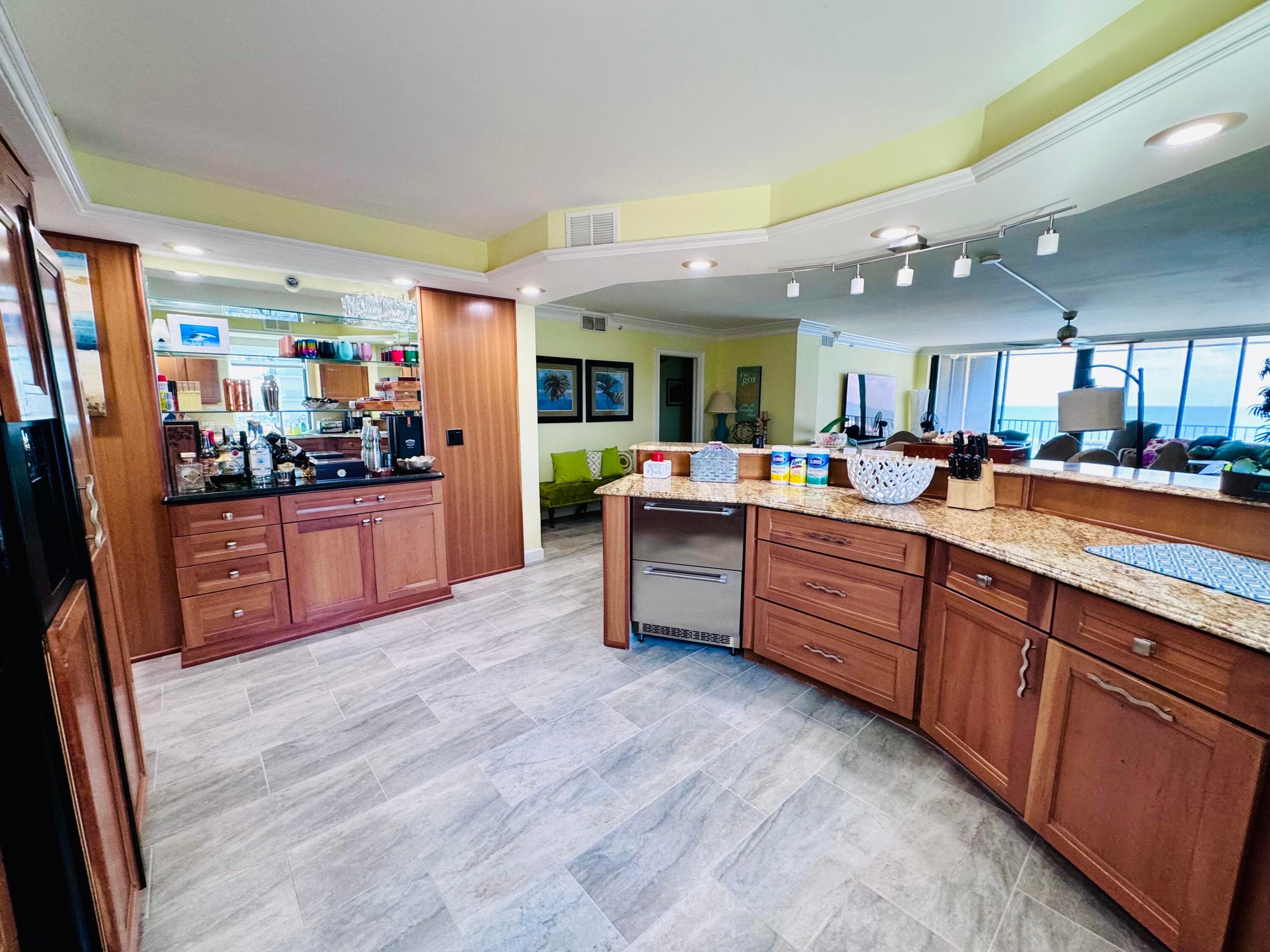 200 S Beach Road 403, Tequesta, FL 33469 — photo 8 of 46