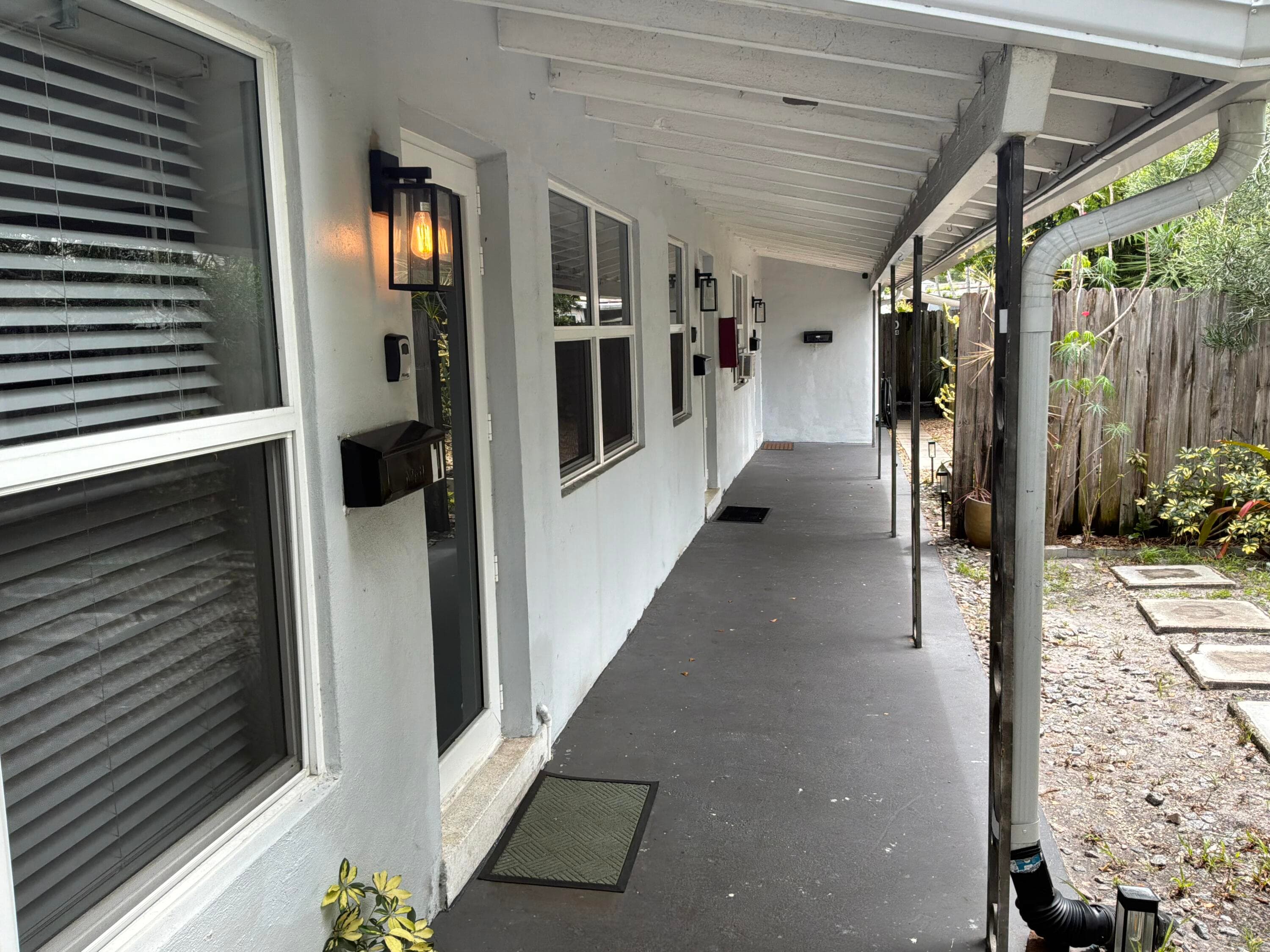 1516 N Dixie Highway 1-2, Fort Lauderdale, FL 33304 — photo 76 of 78