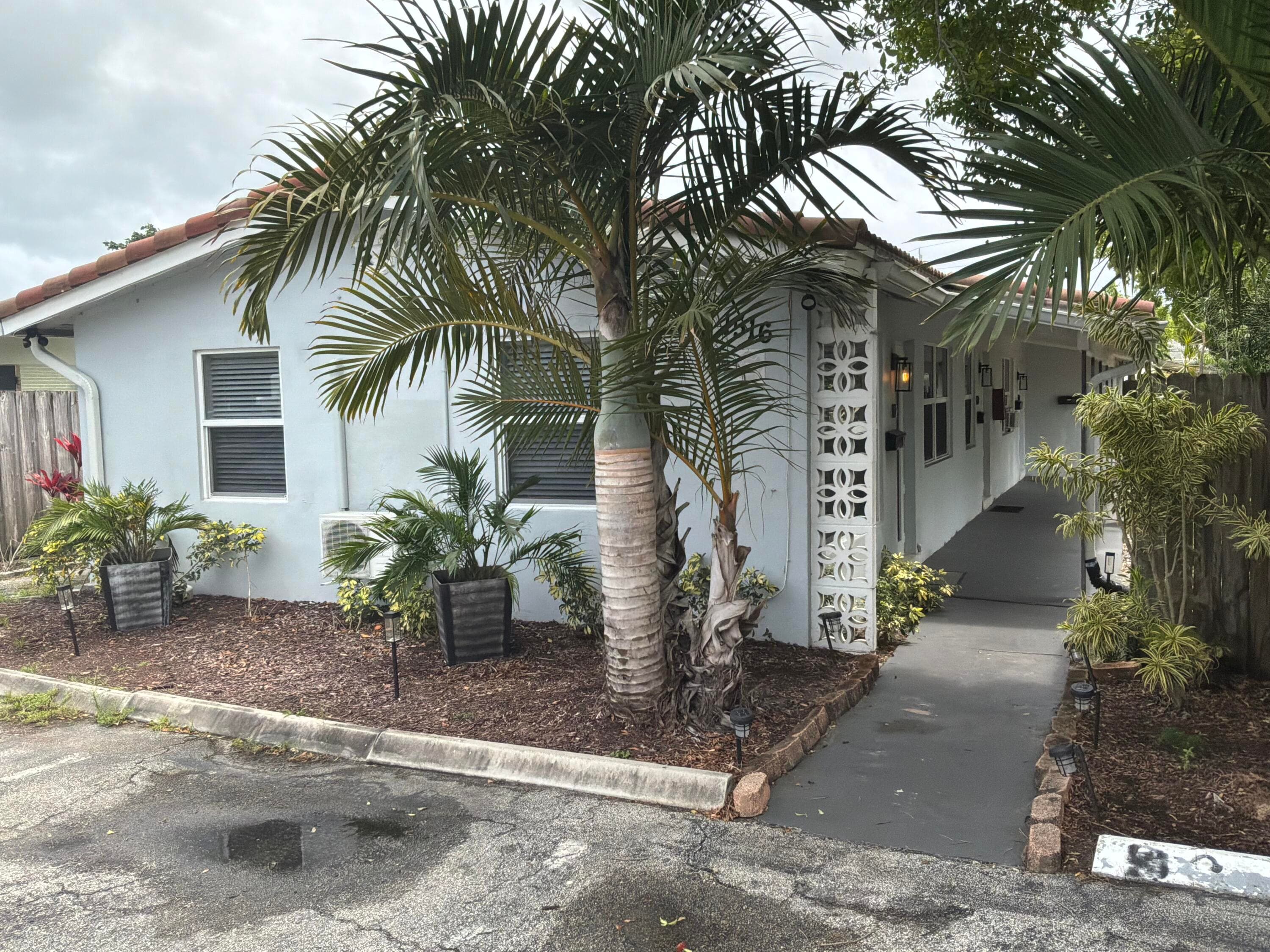 1516 N Dixie Highway 1-2, Fort Lauderdale, FL 33304 — photo 74 of 78