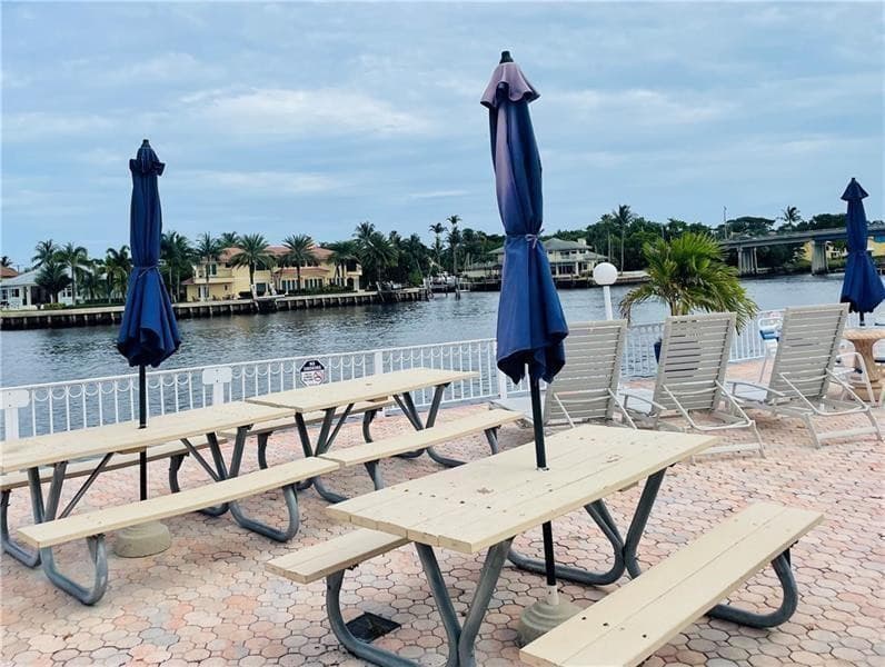 624 Snug Harbor Drive B7, Boynton Beach, FL 33435 — photo 16 of 19