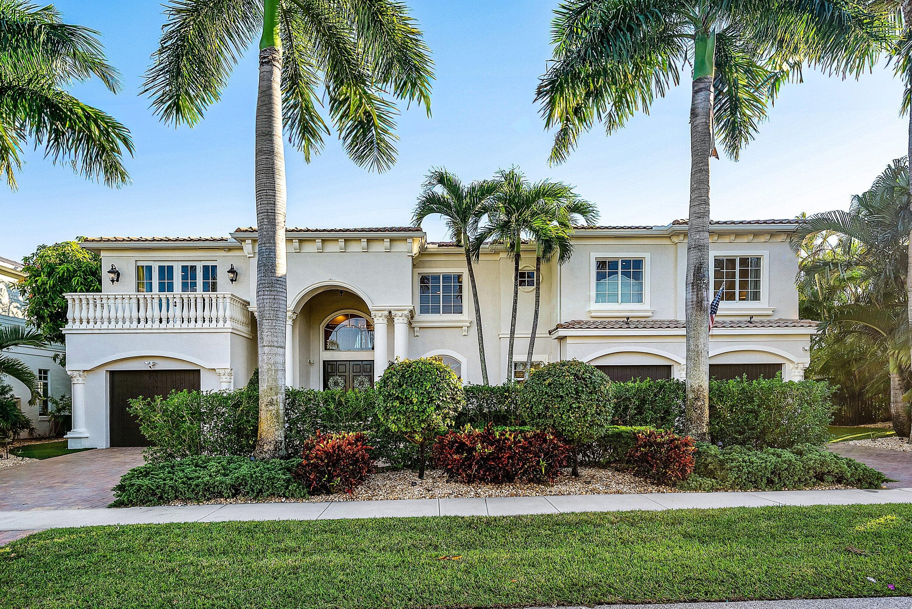712 NE 71st Street, Boca Raton, FL 33487 — photo 4 of 111