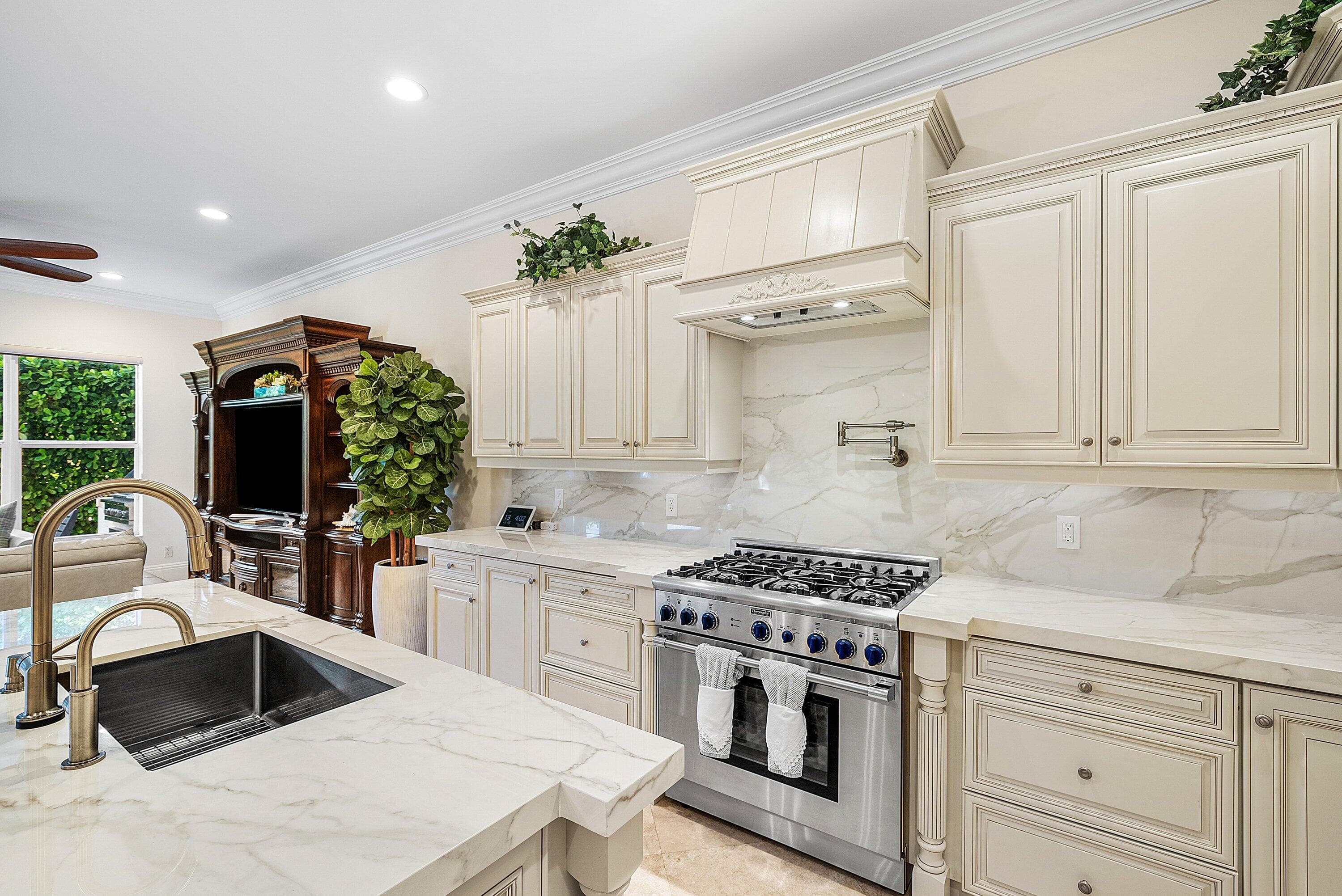 712 NE 71st Street, Boca Raton, FL 33487 — photo 28 of 111