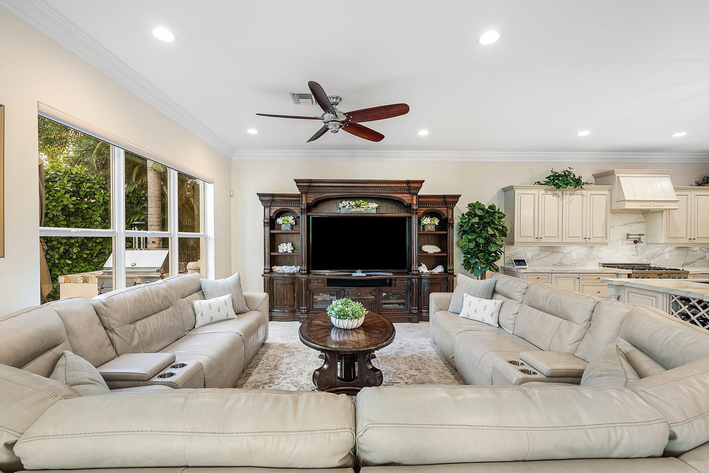 712 NE 71st Street, Boca Raton, FL 33487 — photo 35 of 111