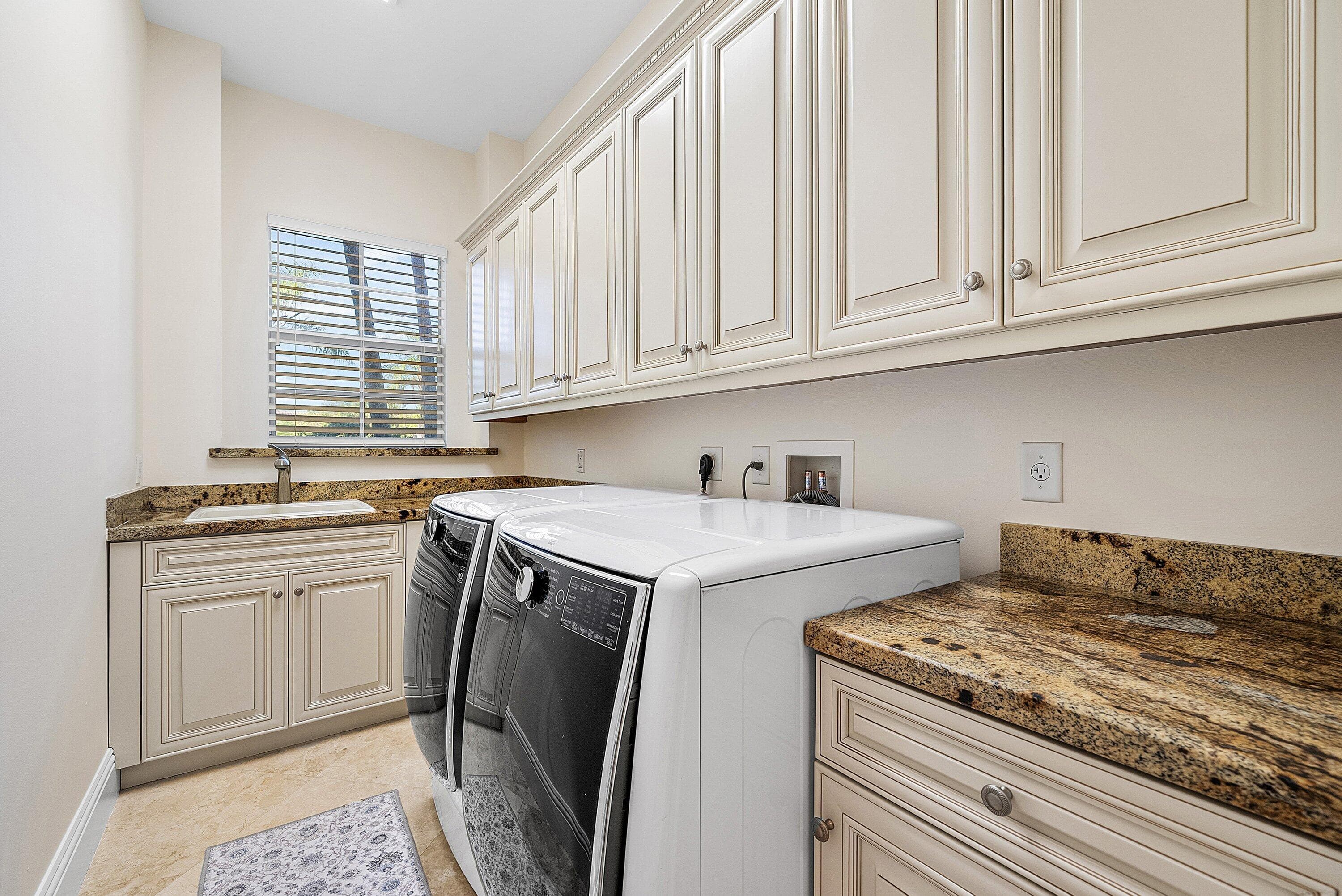 712 NE 71st Street, Boca Raton, FL 33487 — photo 42 of 111