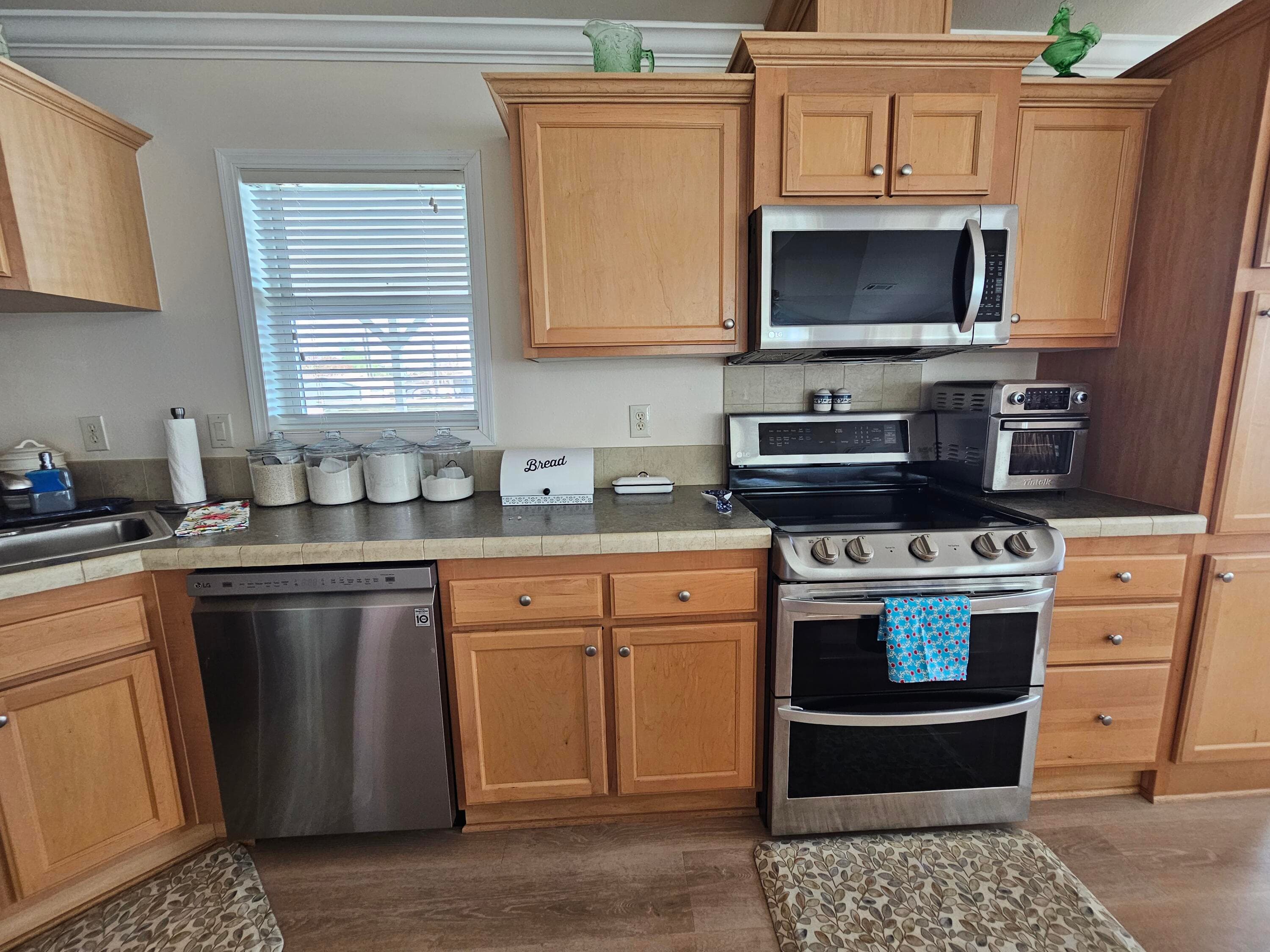 7902 SE 95th Trail, Okeechobee, FL 34974 — photo 13 of 36