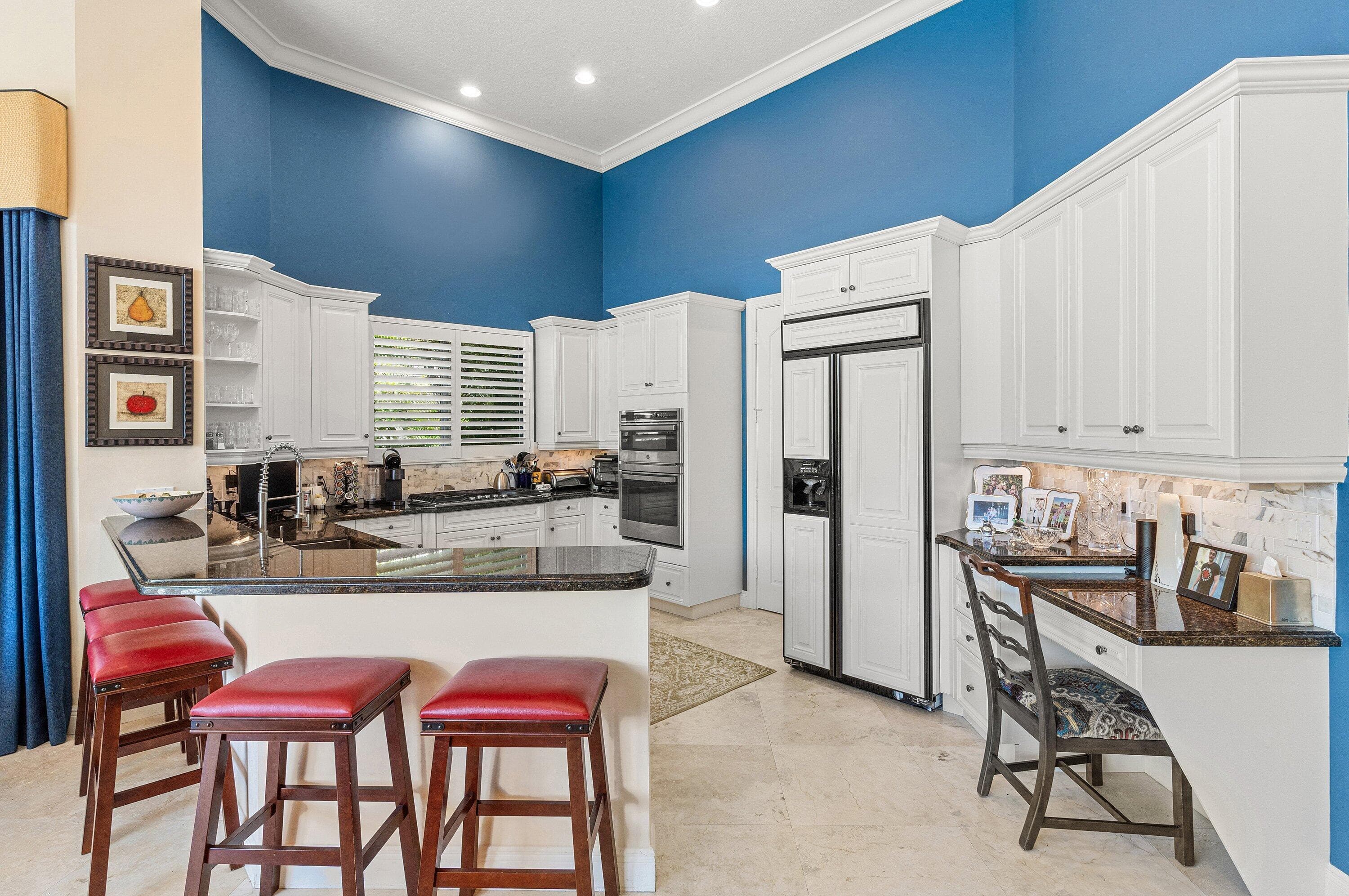 7011 Islegrove Place, Boca Raton, FL 33433 — photo 8 of 54