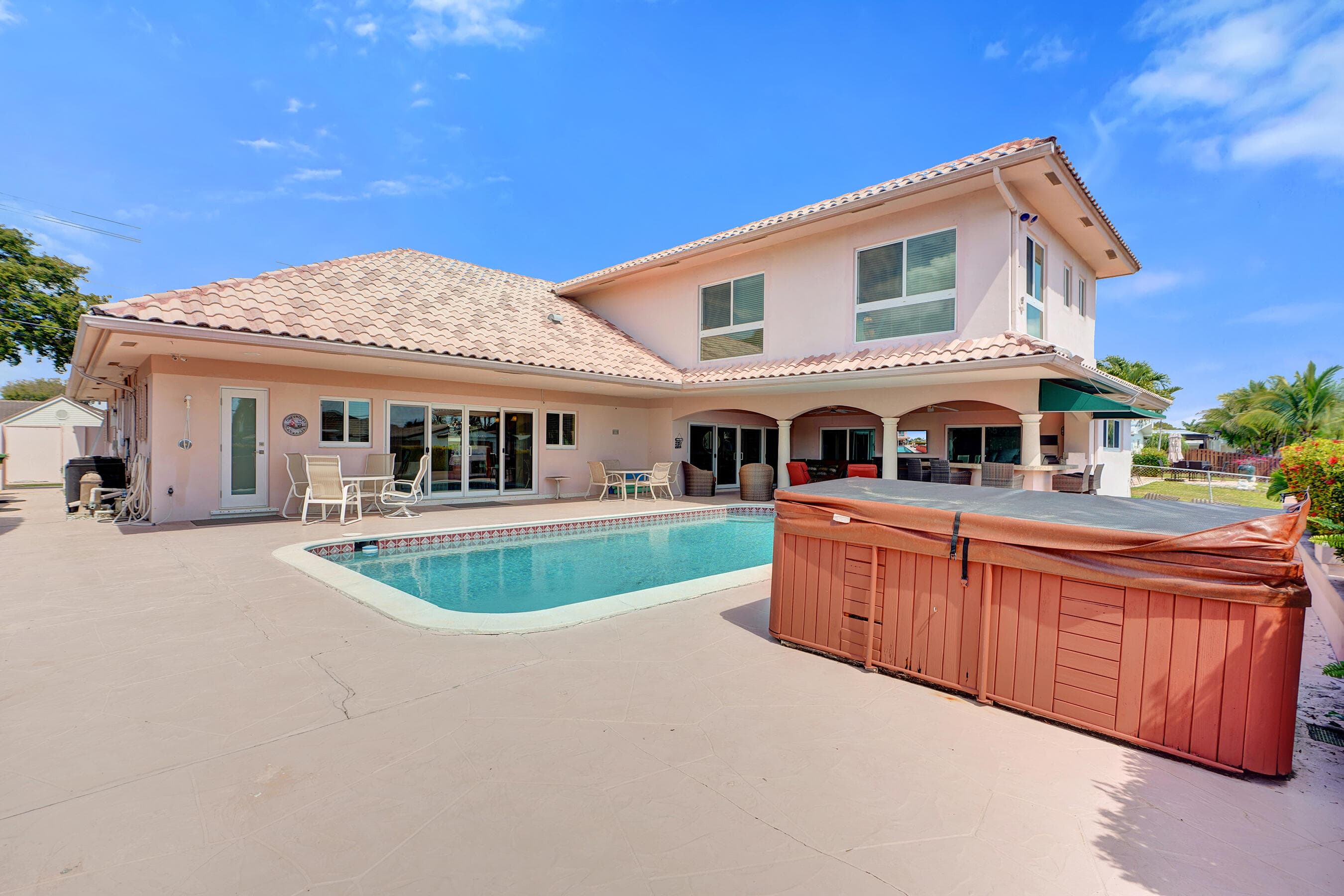 5530 Bayview Drive, Fort Lauderdale, FL 33308 — photo 4 of 61