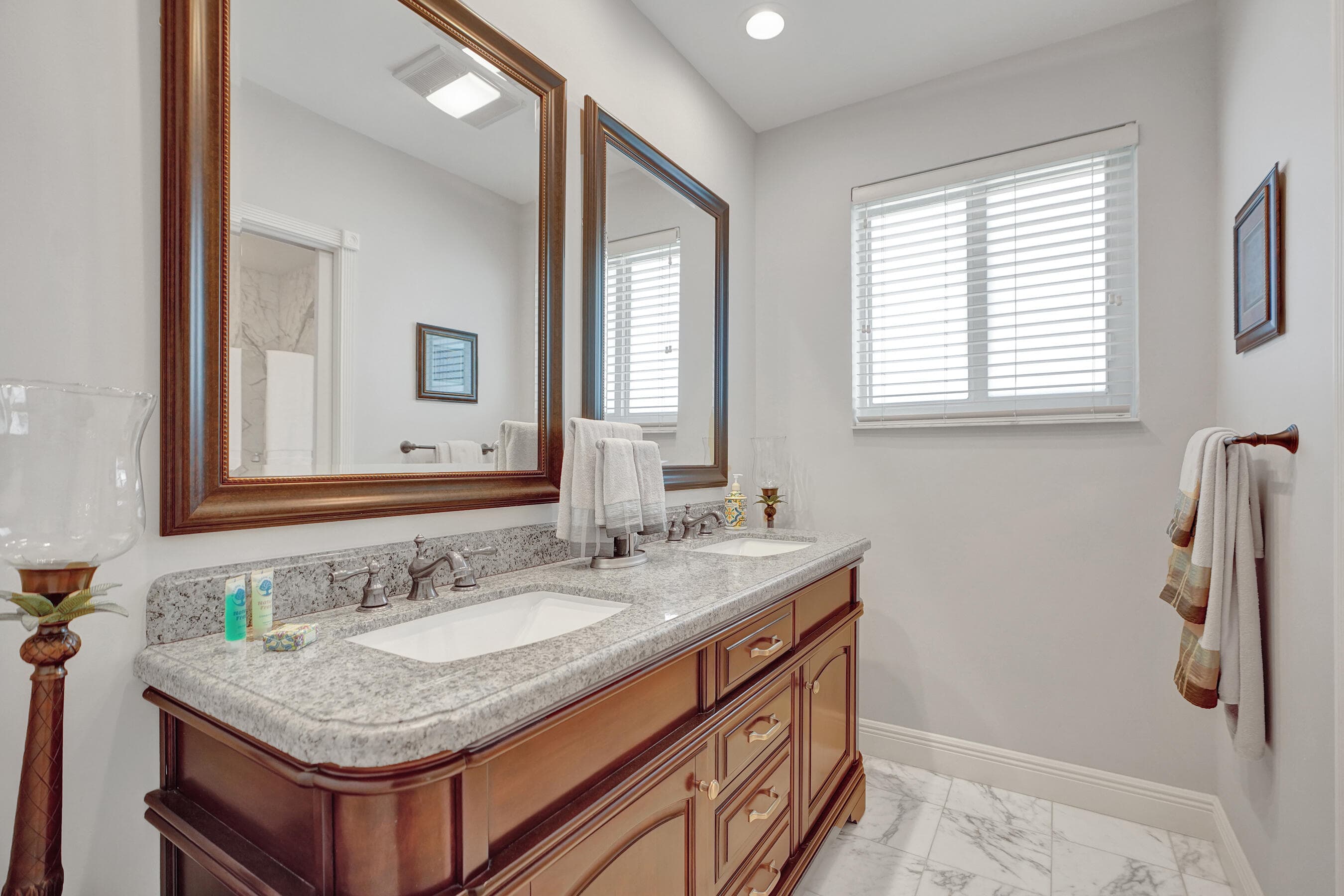 5530 Bayview Drive, Fort Lauderdale, FL 33308 — photo 47 of 61