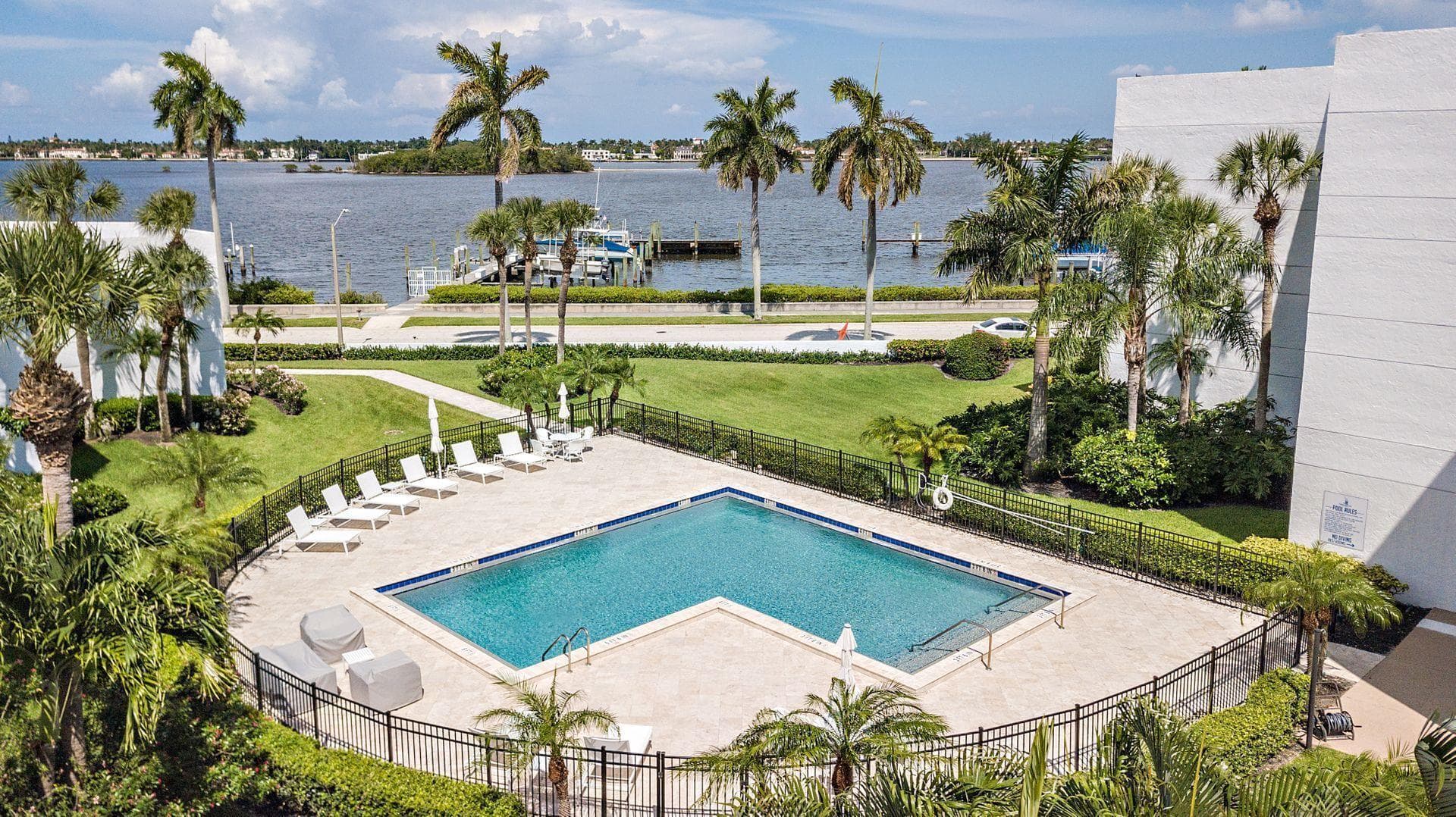 3701 S Flagler Drive B303, West Palm Beach, FL 33405 — photo 16 of 27