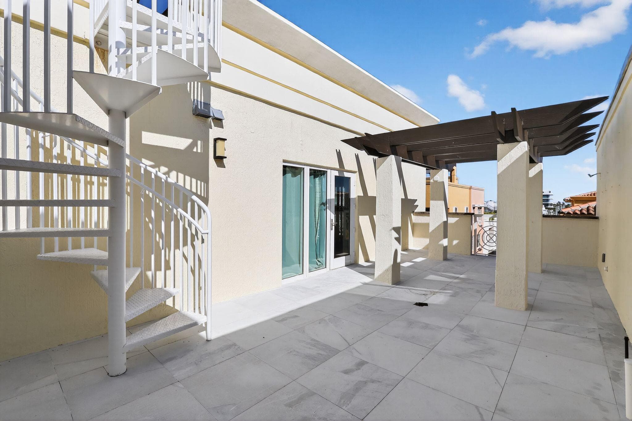 120 Jefferson Avenue, Miami Beach, FL 33139 — photo 4 of 30